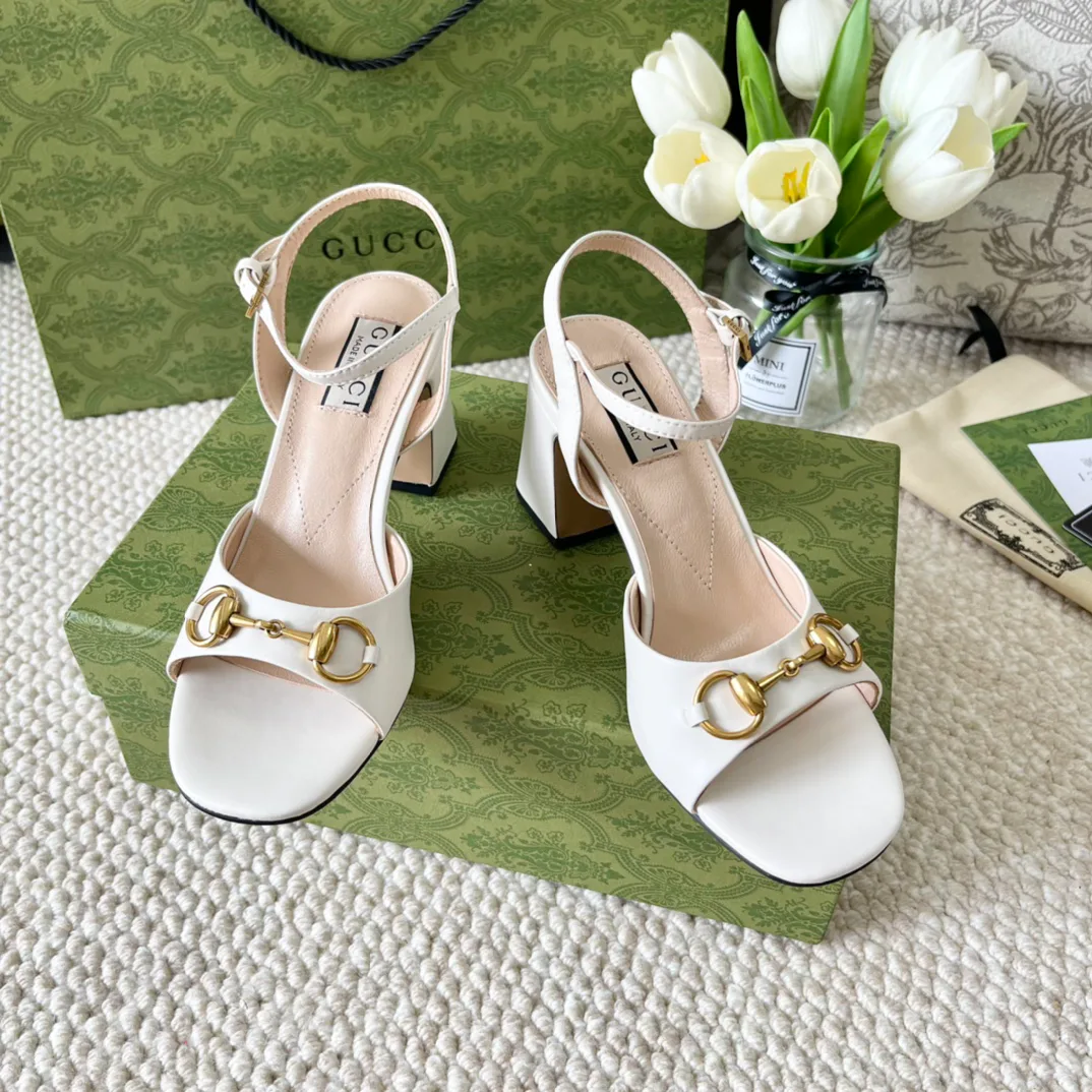 Босоножки Женские Gucci 17614718