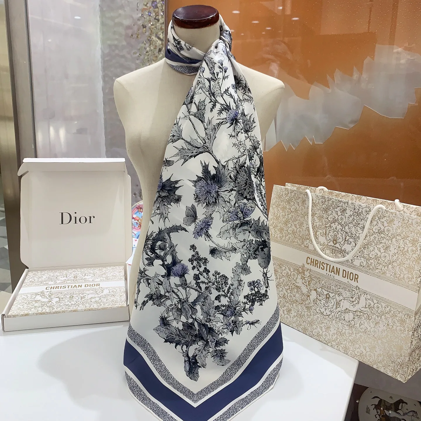 Платки Christian Dior 968135