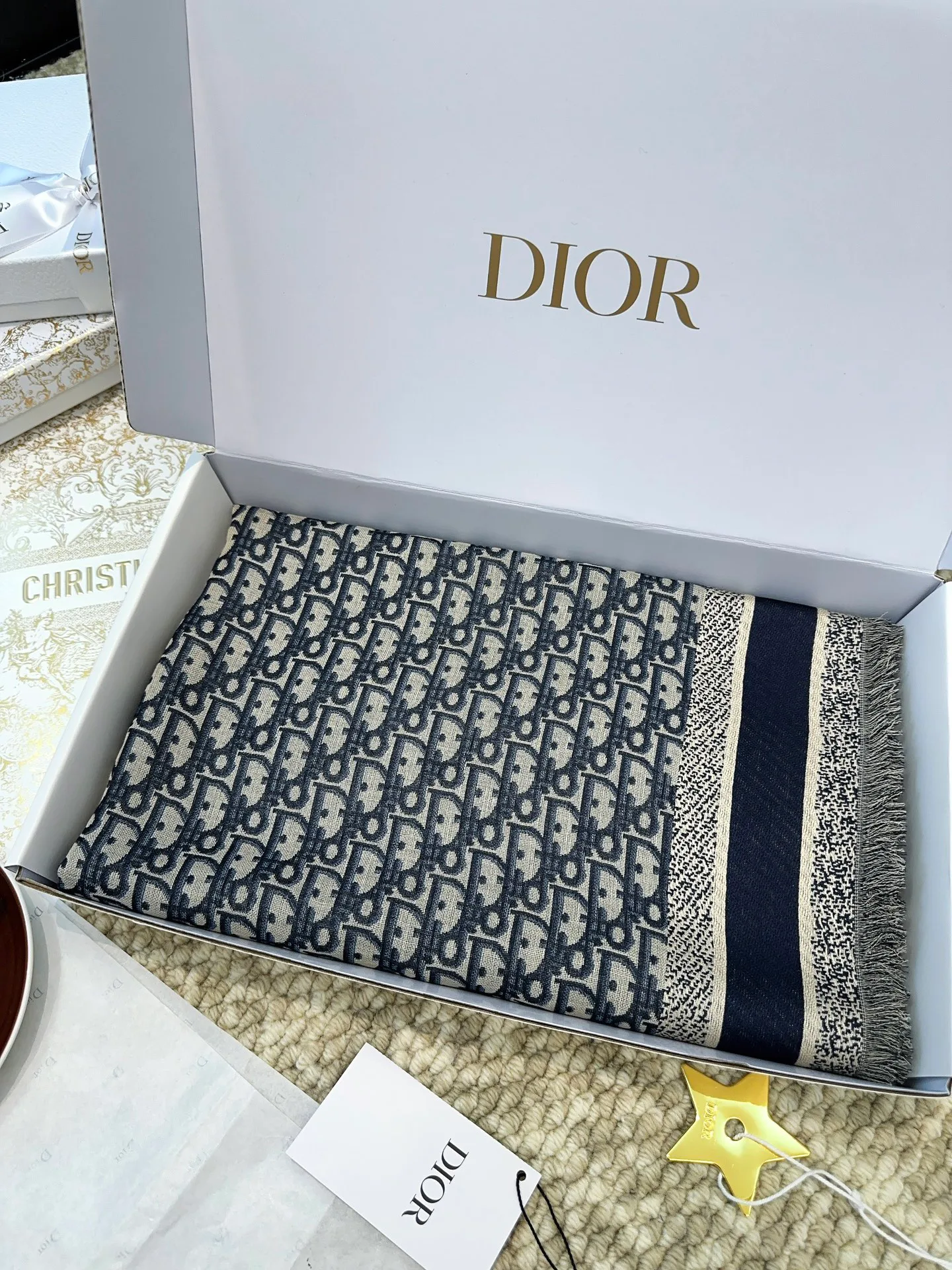 Шарфы Christian Dior 17874833