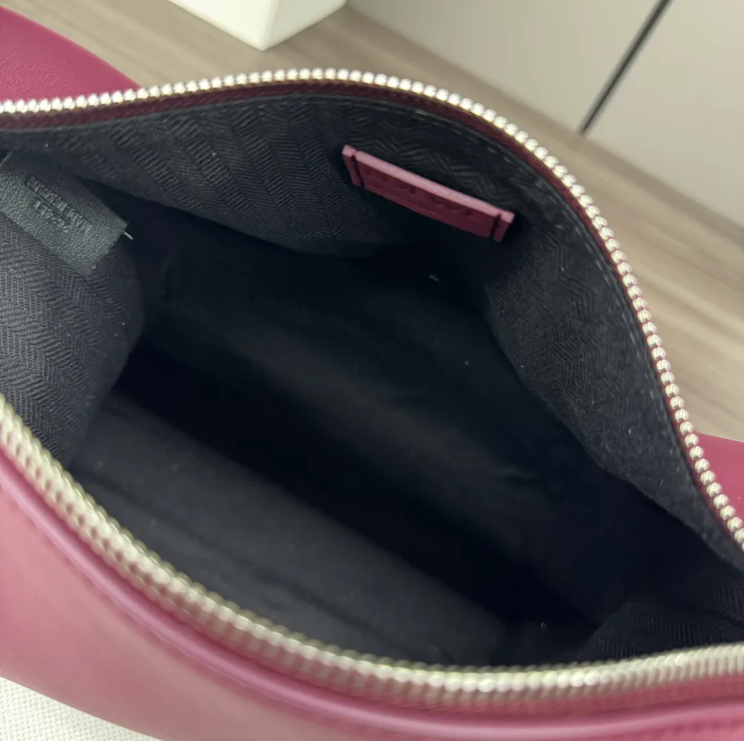 Сумки На Ремне Женские Loewe 11674470