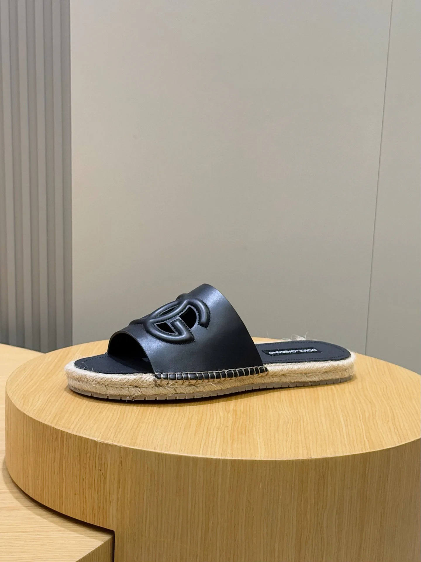 Шлепанцы Мужские Dolce & Gabbana 12768577