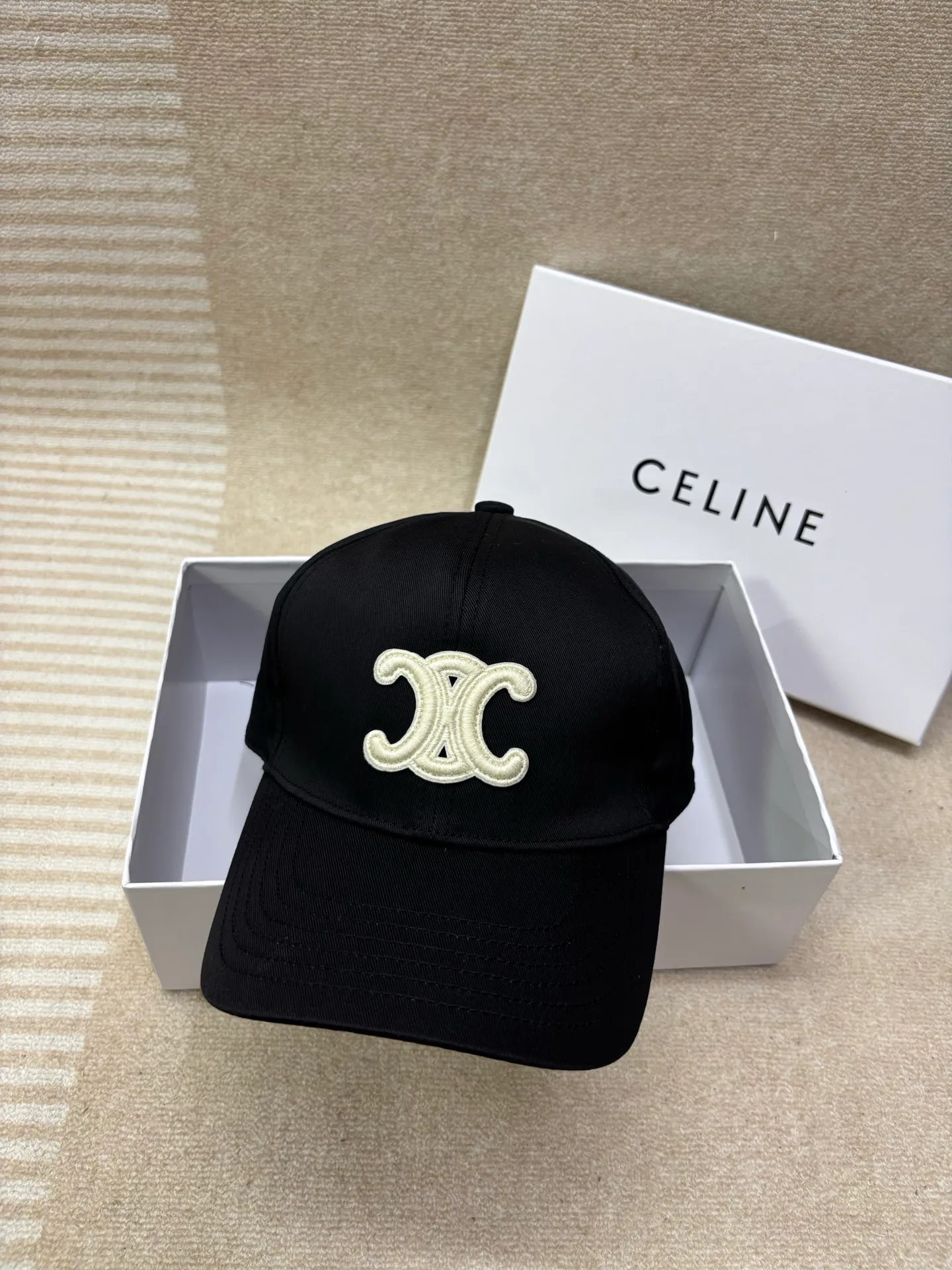 Головные Уборы Celine 17230414