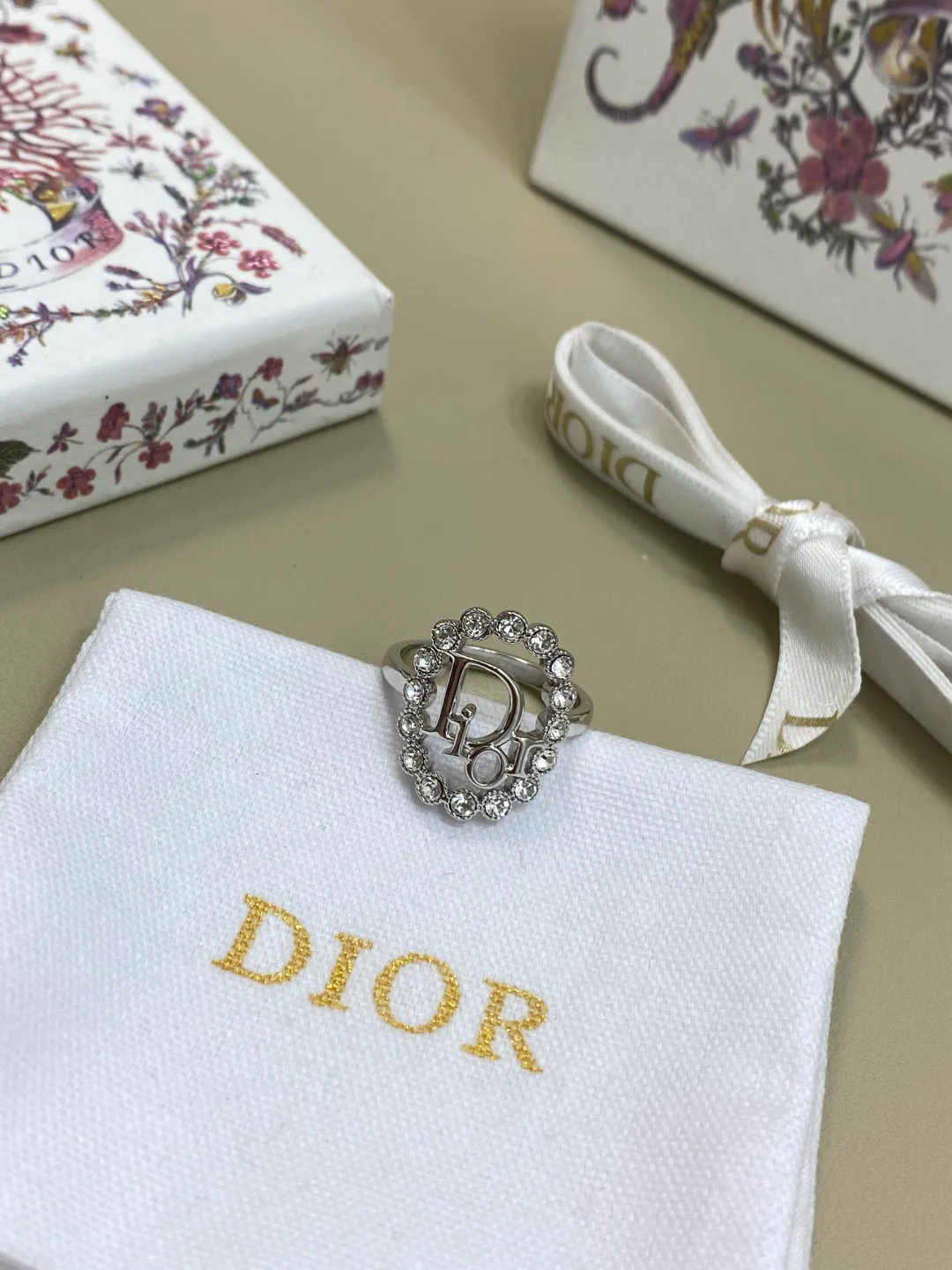 Бижутерия Christian Dior 17843091