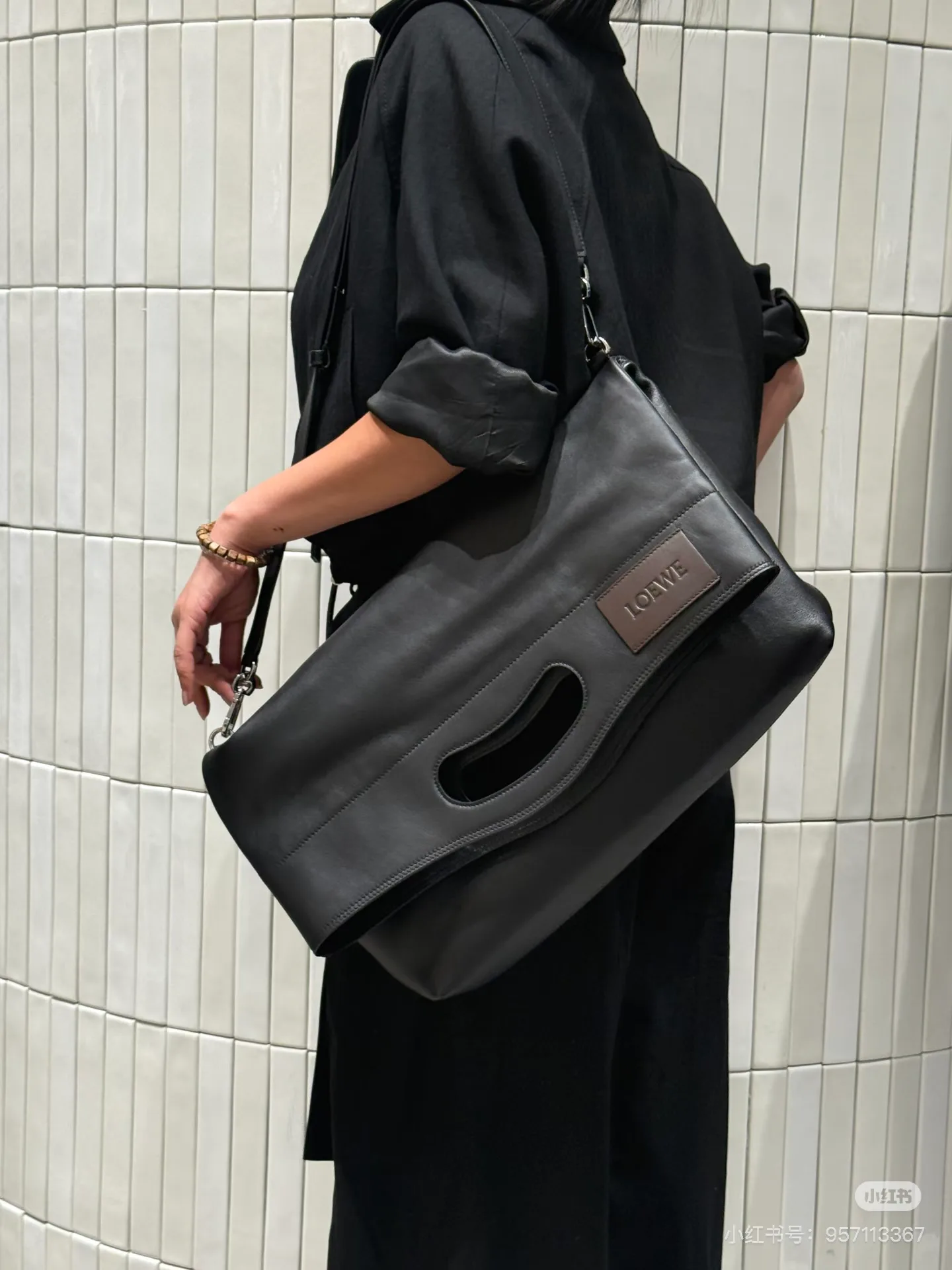 Классические Сумки Женские Loewe 11675830