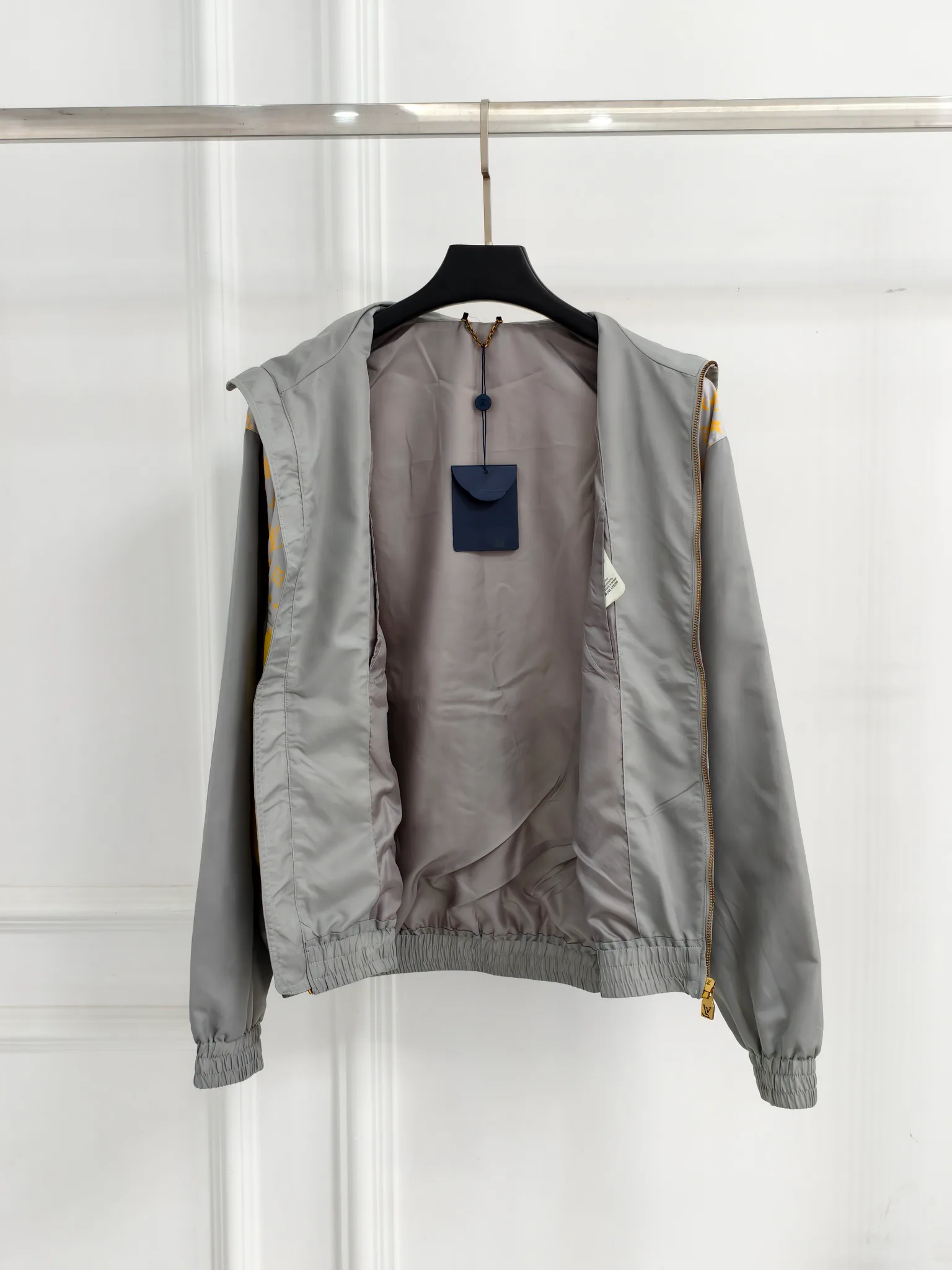 Жакеты Женские Louis Vuitton 12842428