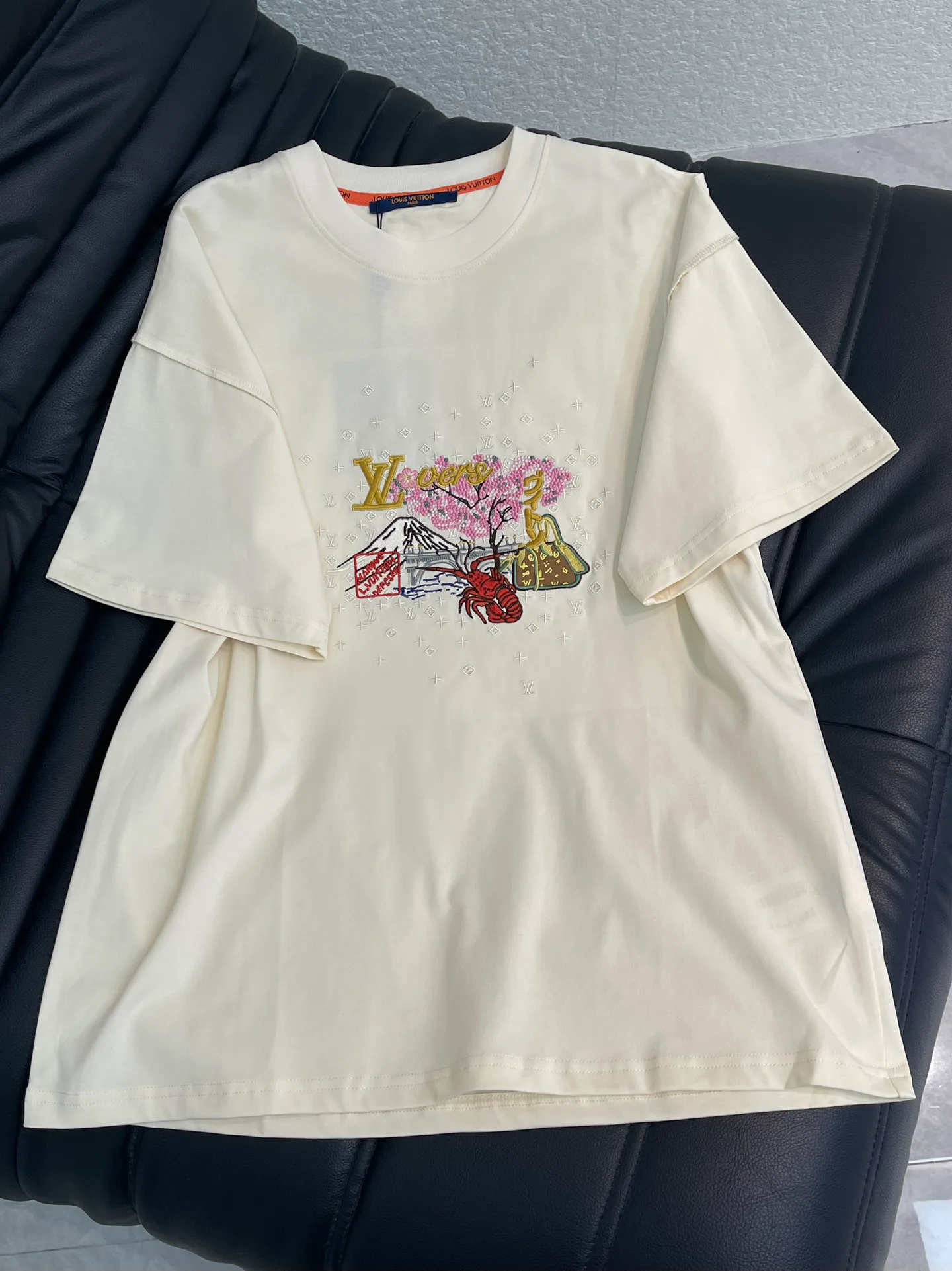 Футболки Женские Louis Vuitton 3891064