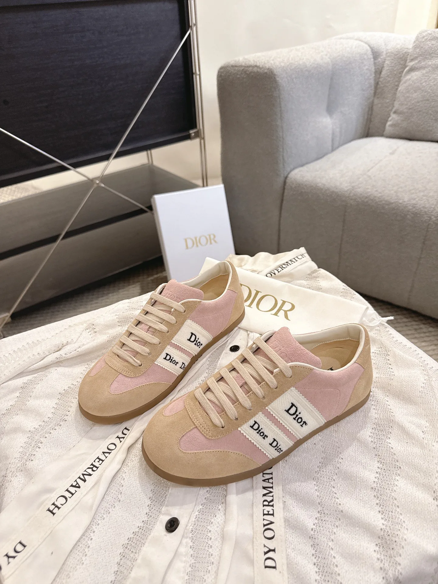 Кроссовки Женские Christian Dior 18041820