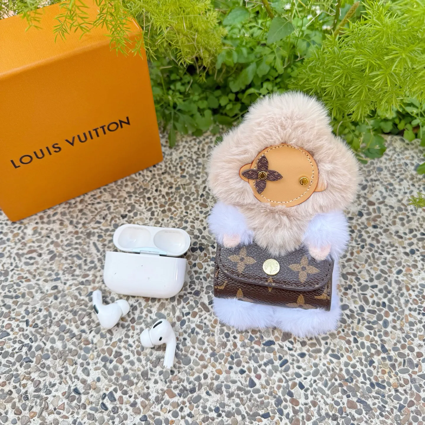 Клатчи Женские Louis Vuitton 1686415
