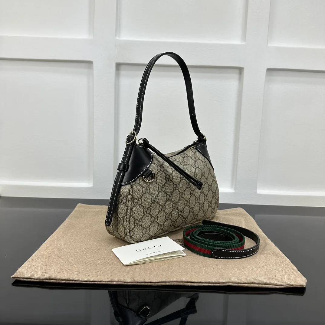 Классические Сумки Женские Gucci 11704010