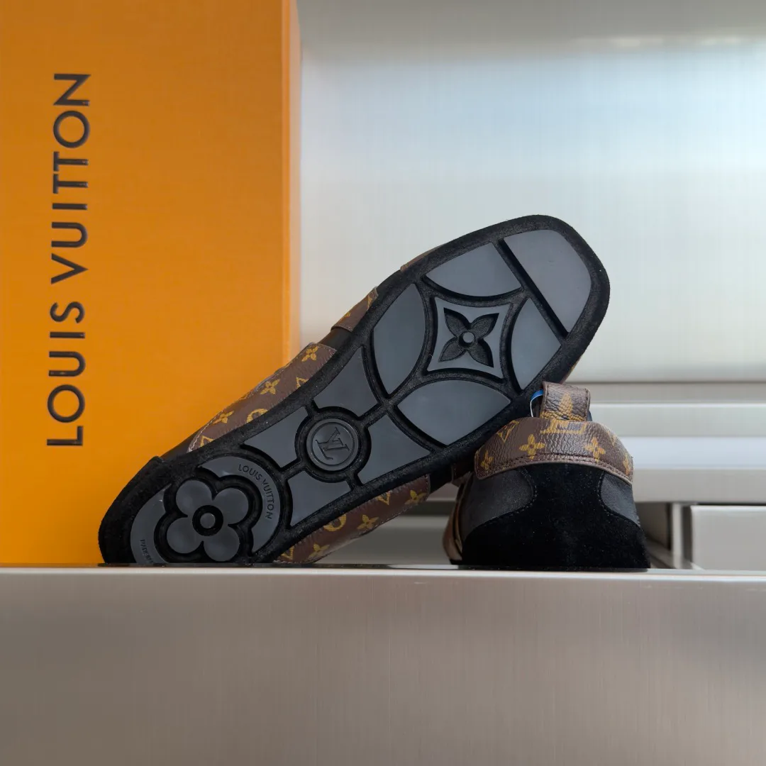 Туфли Женские Louis Vuitton 10211796