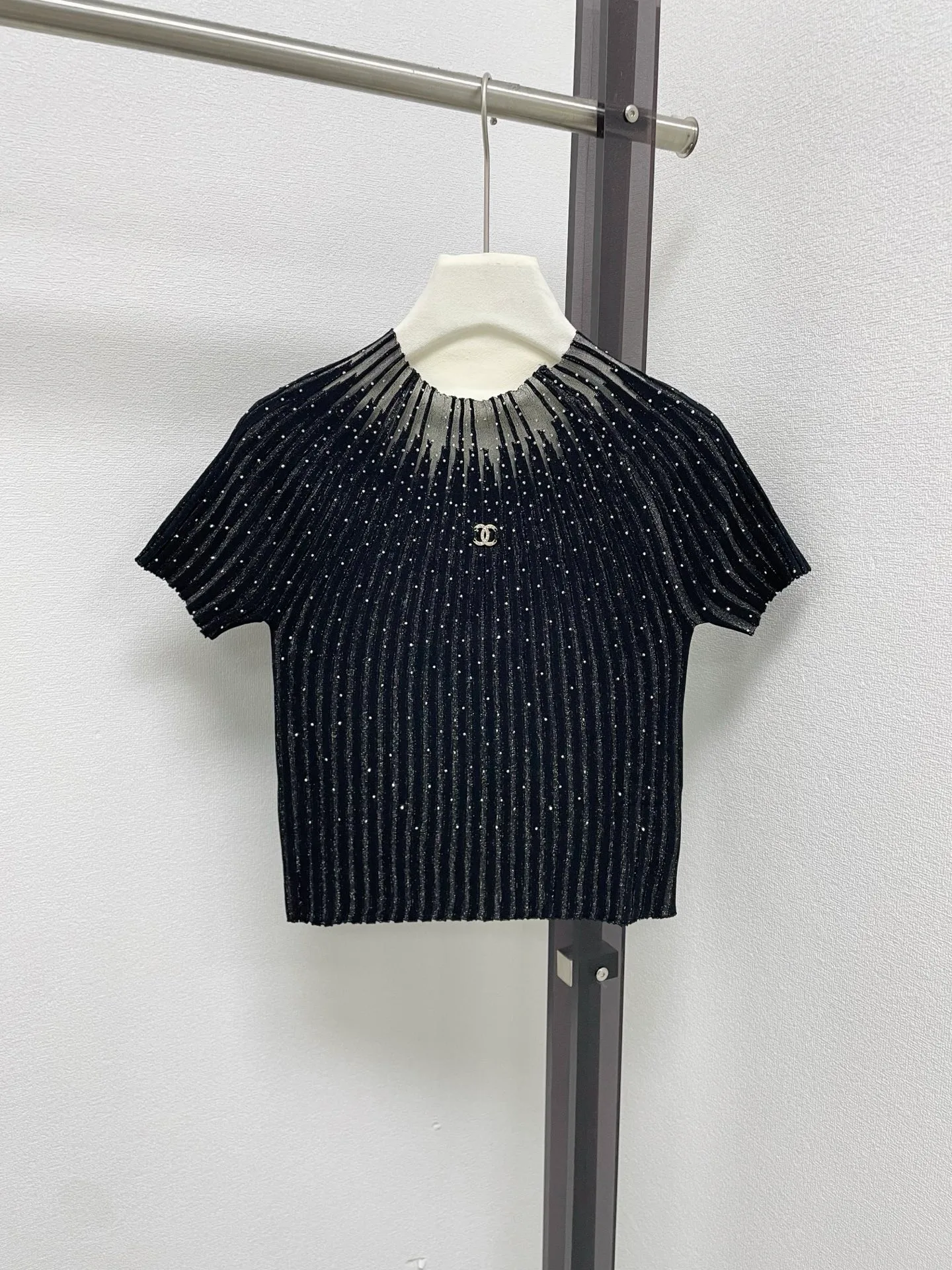 Топы Женские Chanel 13182025