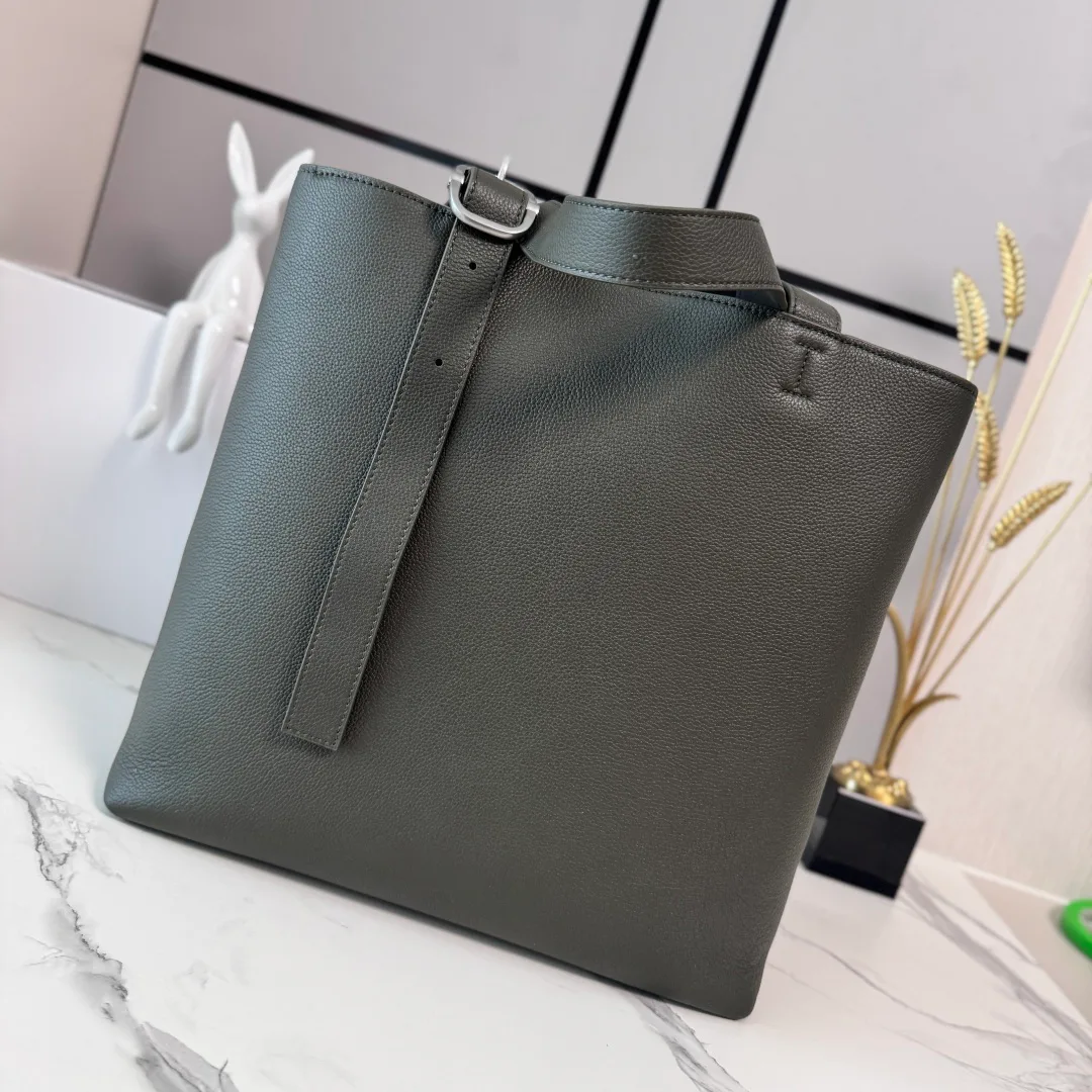 Классические Сумки Женские Loewe 11939127