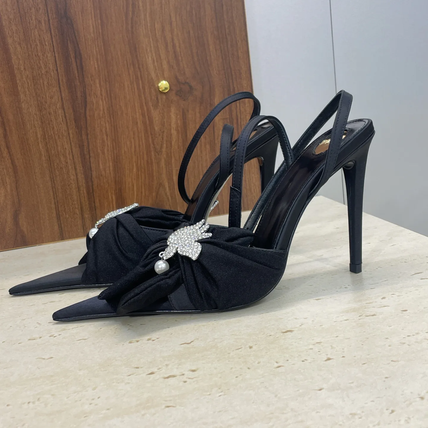 Босоножки Женские Saint Laurent 3009074