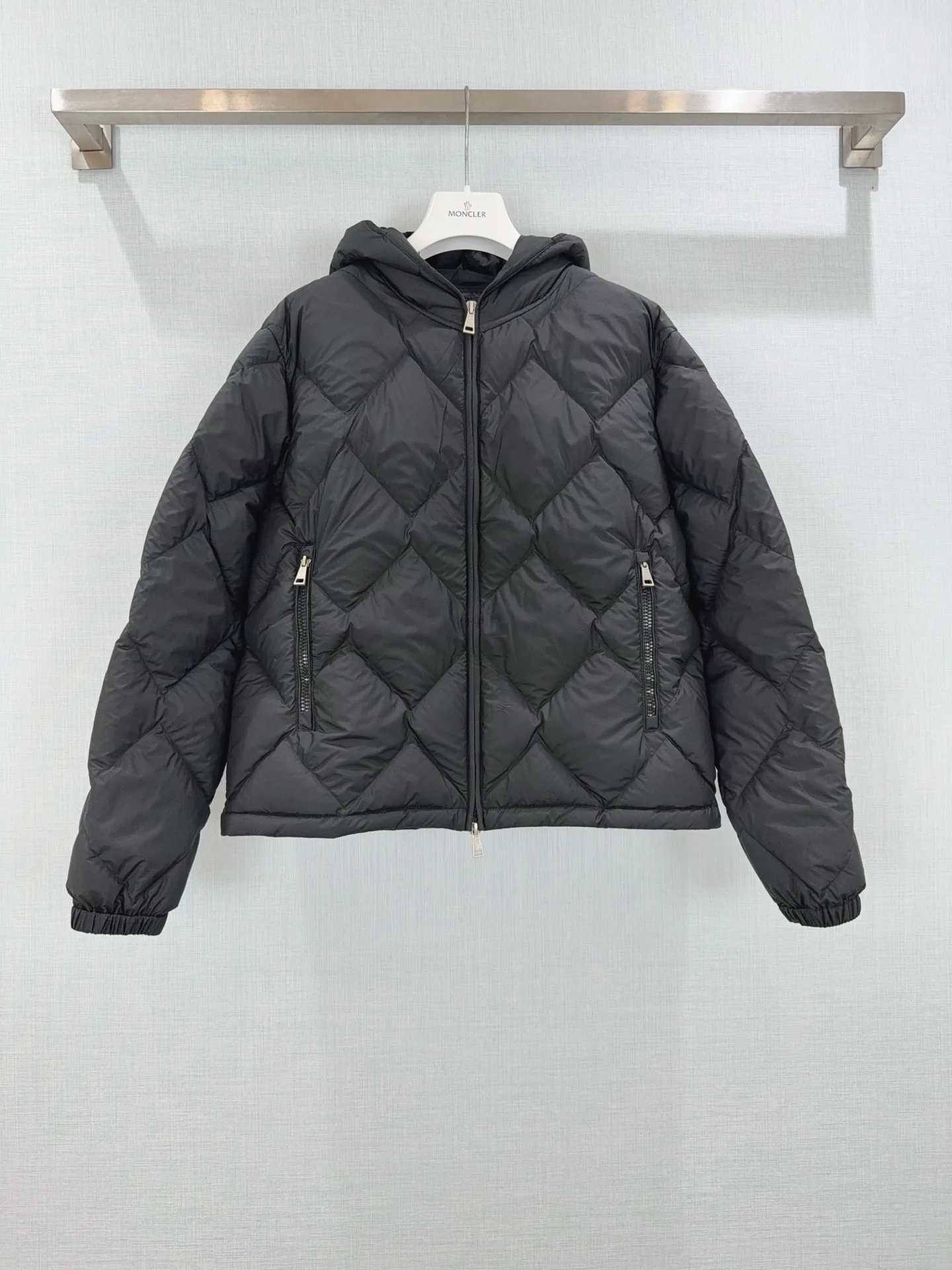 Куртки И Пуховики Женские Moncler 18571746