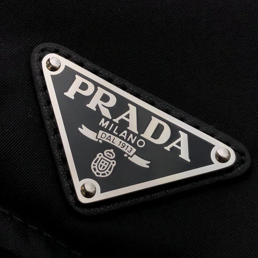 Сумки На Ремне Женские Prada 11910753