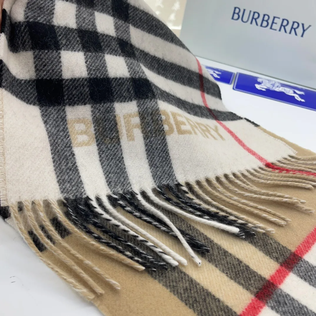 Шарфы Burberry 1223968