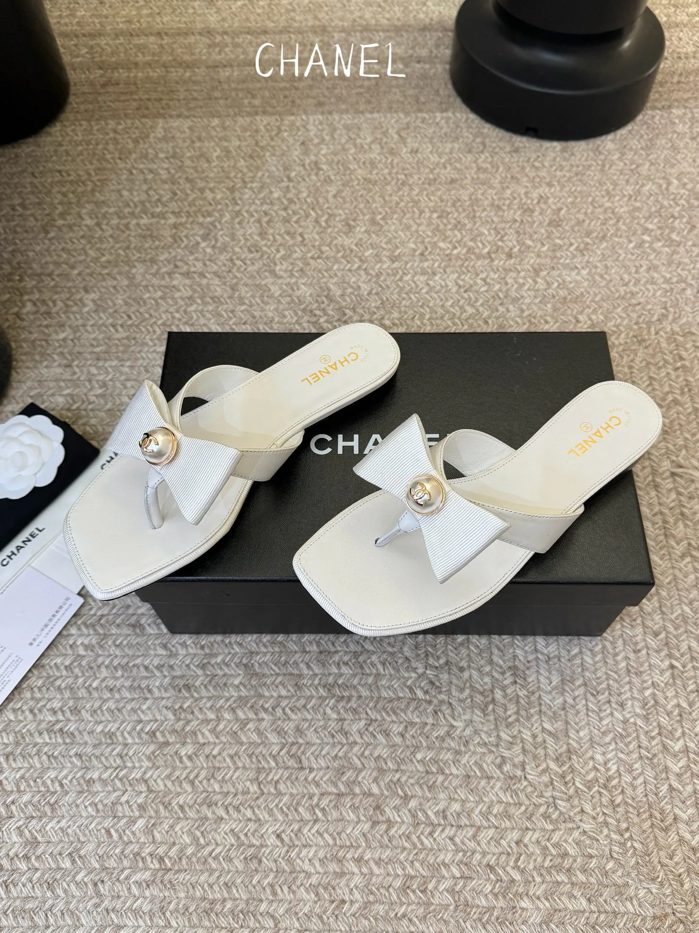 Шлепанцы Женские Chanel 17220373