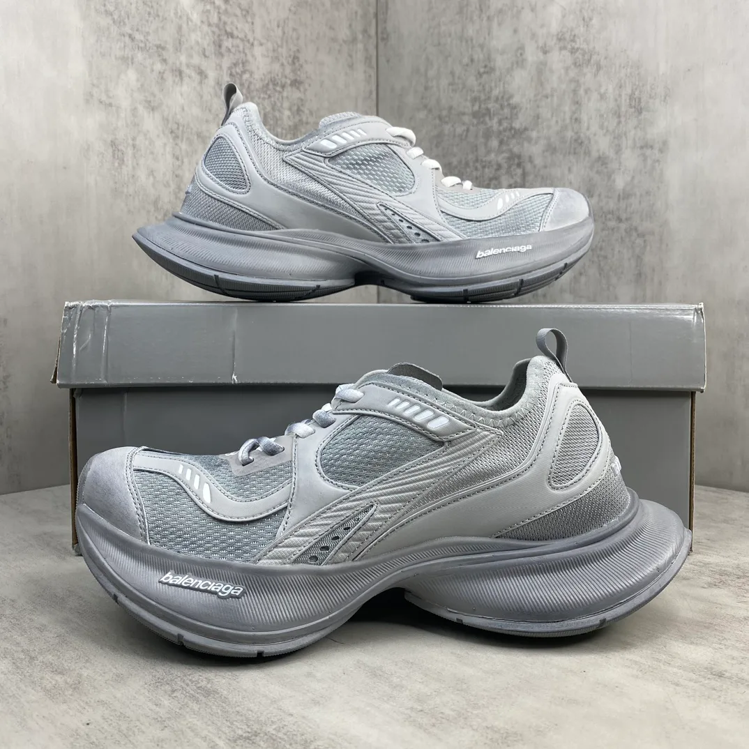 Кроссовки Женские Balenciaga 11705487