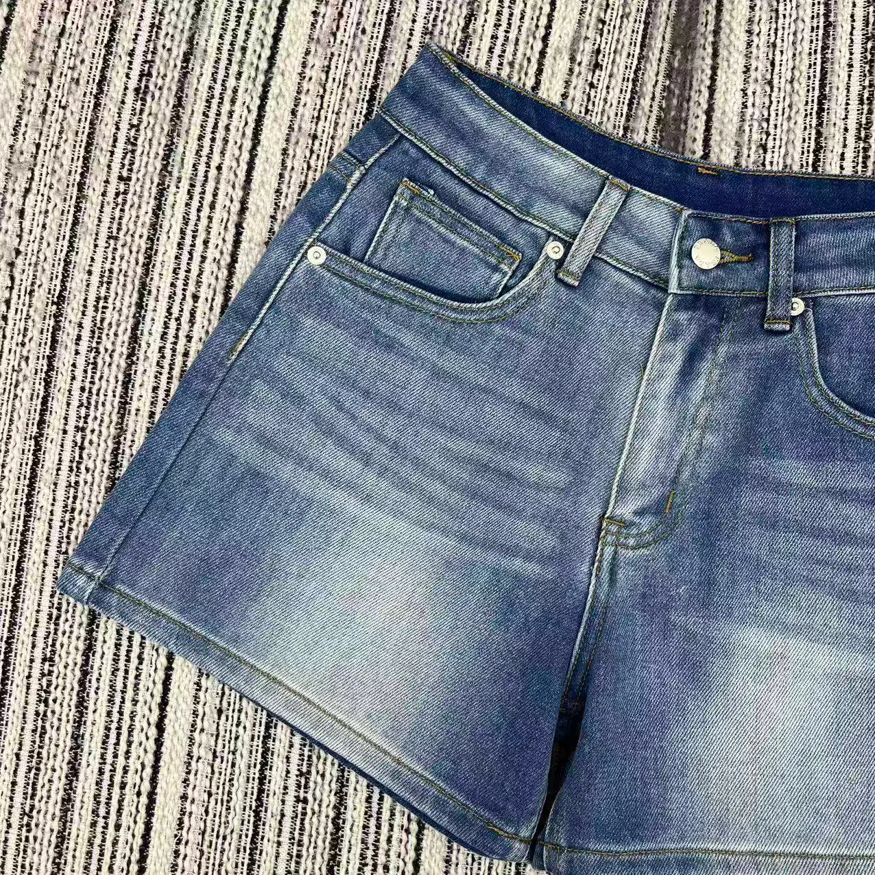 Шорты Женские Prada 11687508