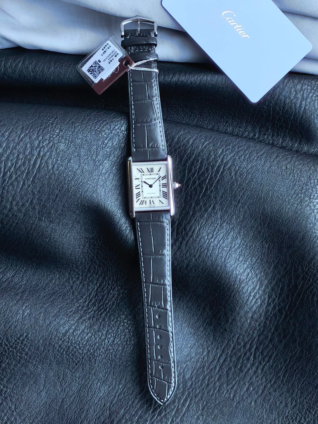 Часы Женские Cartier 17801458