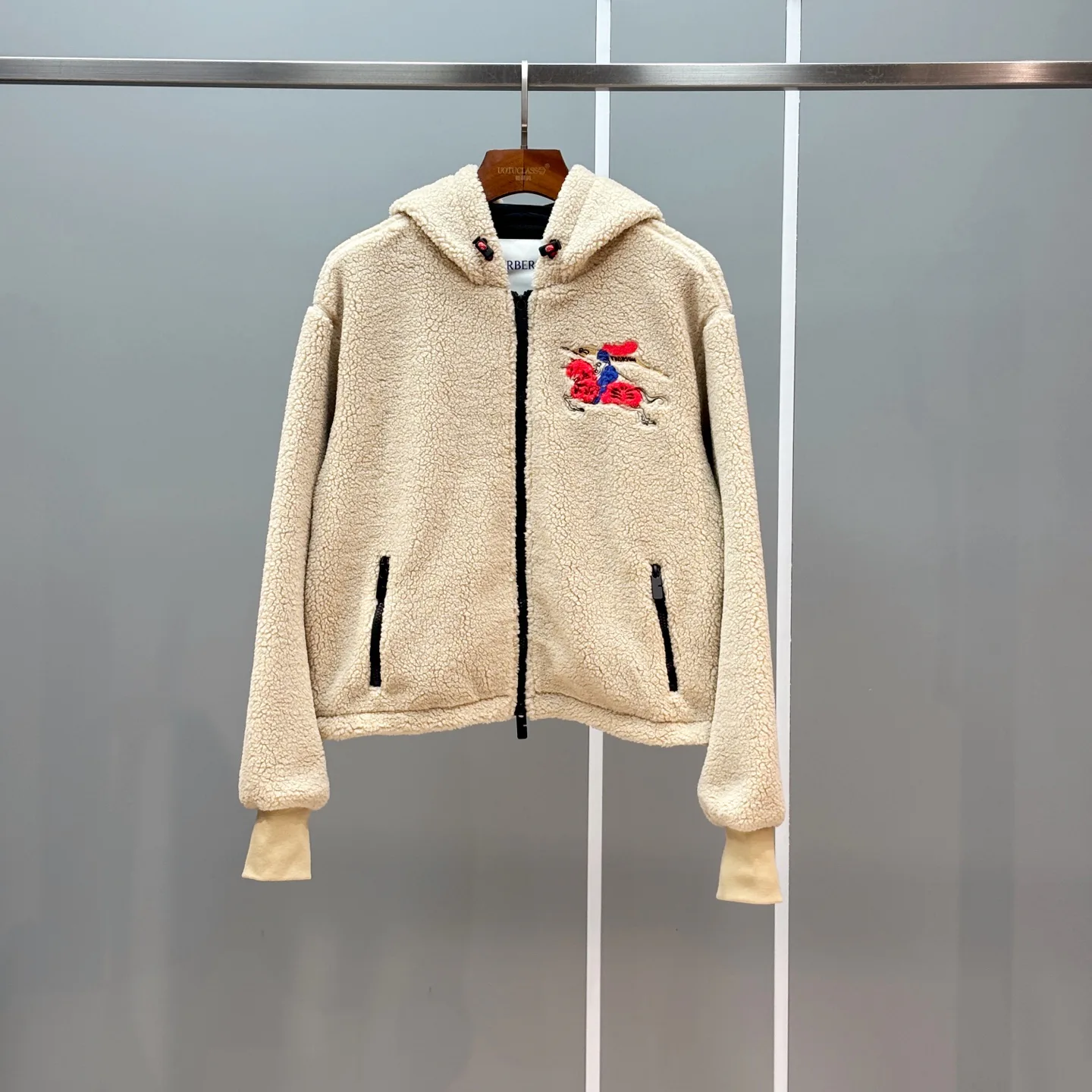 Куртки И Пуховики Женские Burberry 3331804