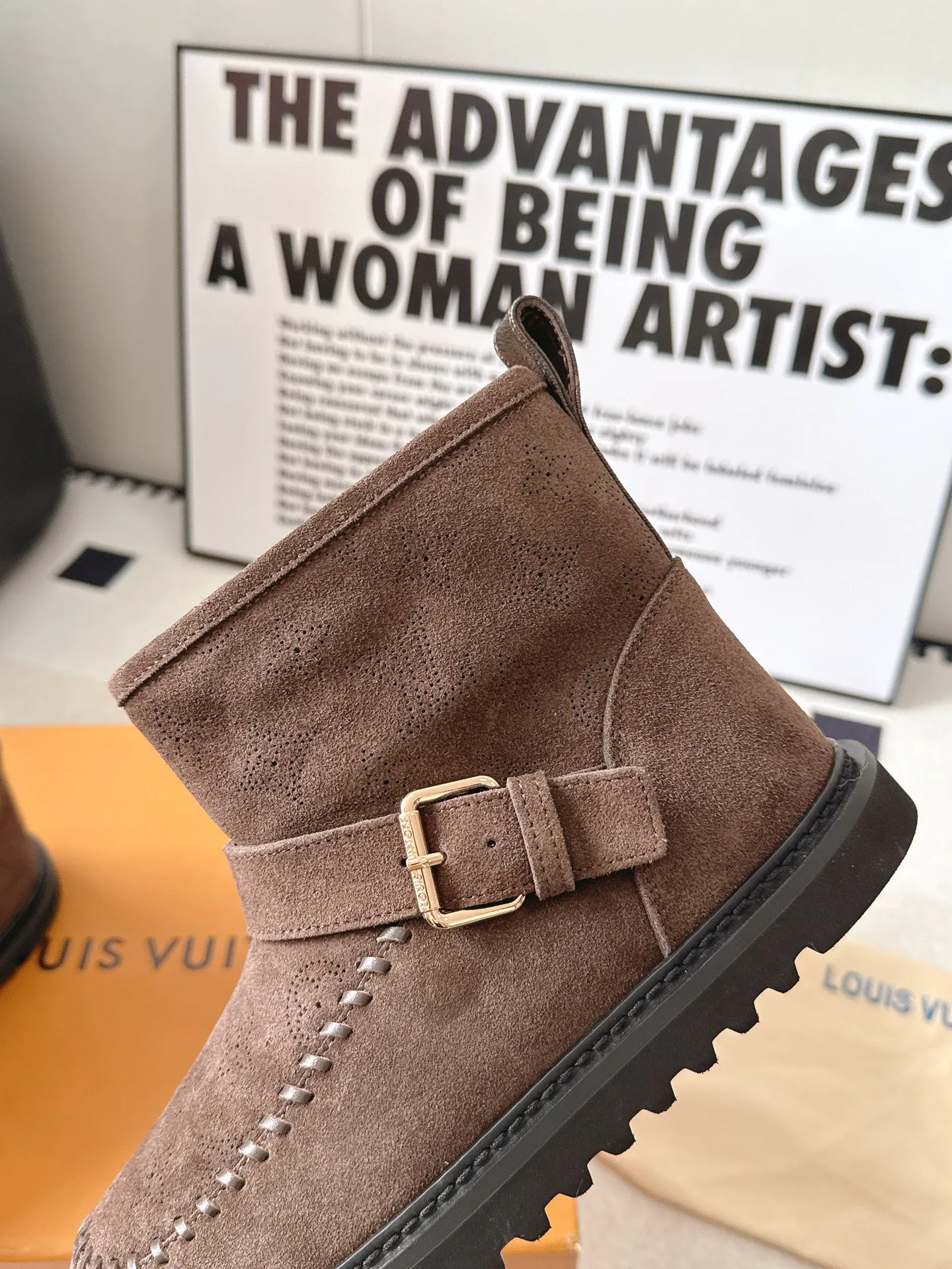 Угги Женские Louis Vuitton 19090651