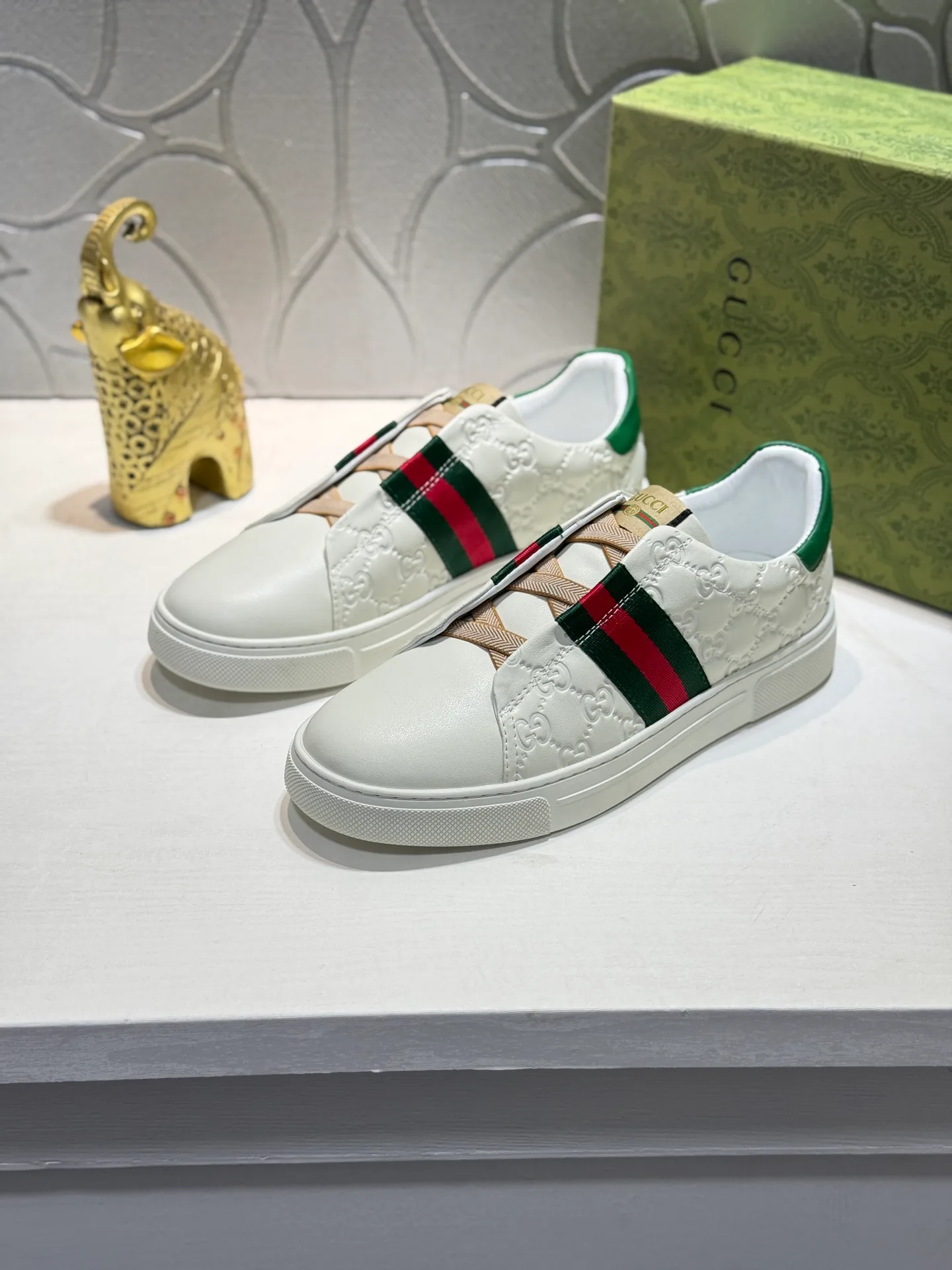 Кроссовки Мужские Gucci 17961819