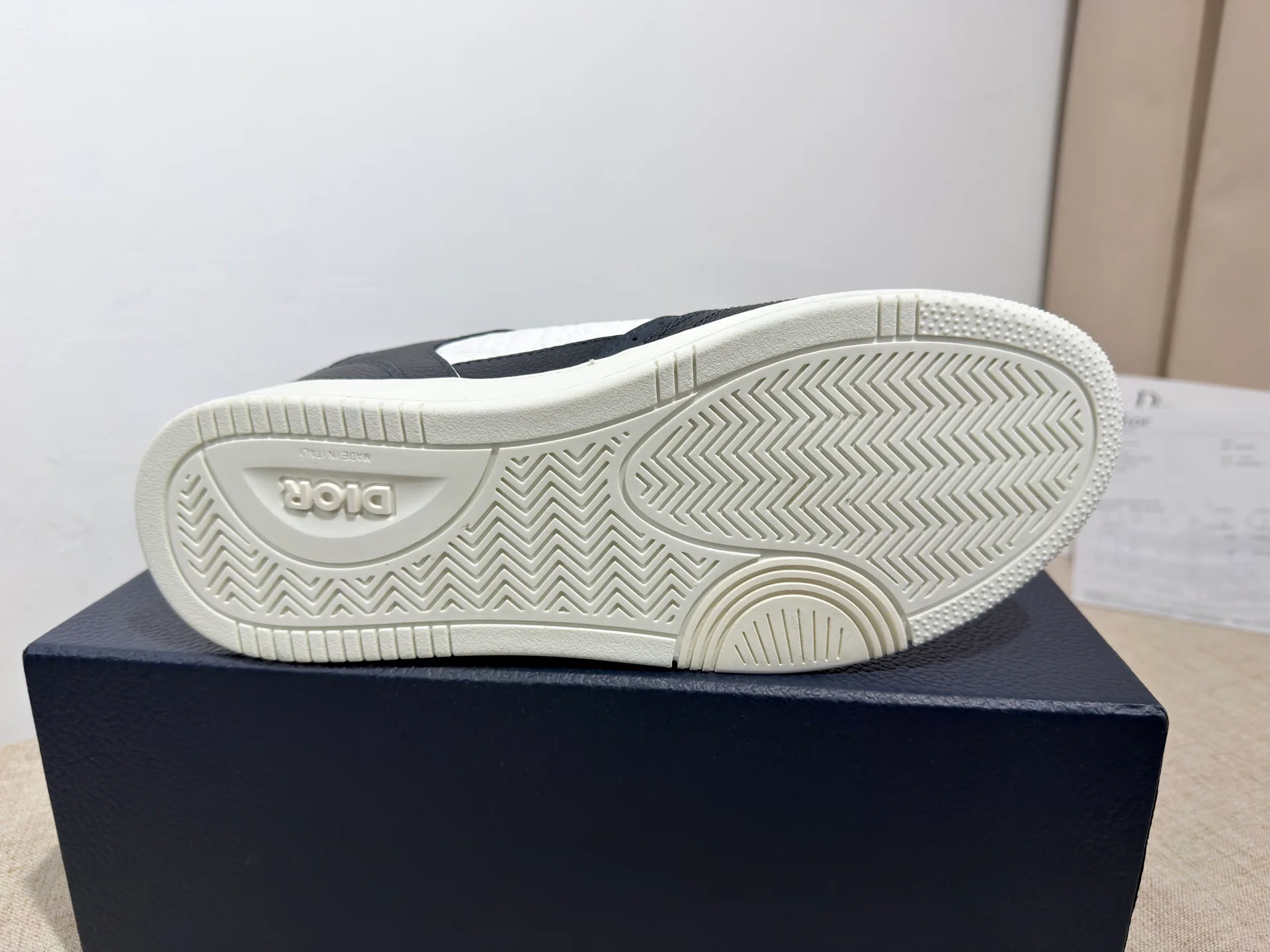 Кроссовки Женские Christian Dior 11456090