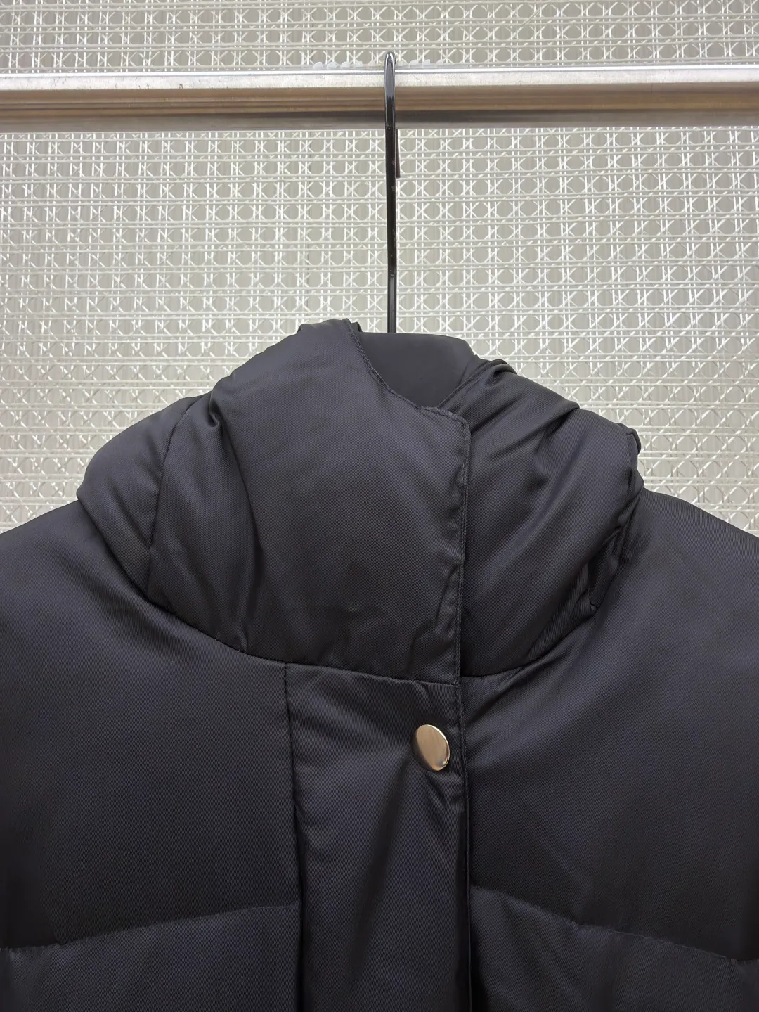 Куртки И Пуховики Женские Prada 18612862
