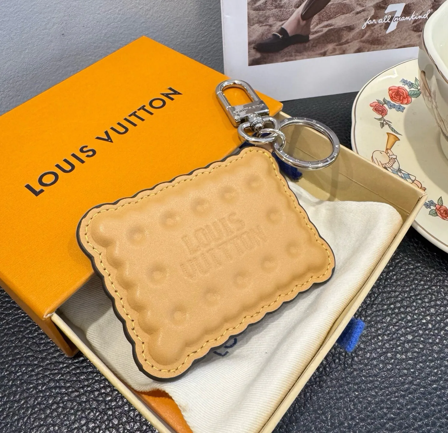 Ключницы Louis Vuitton 18013297
