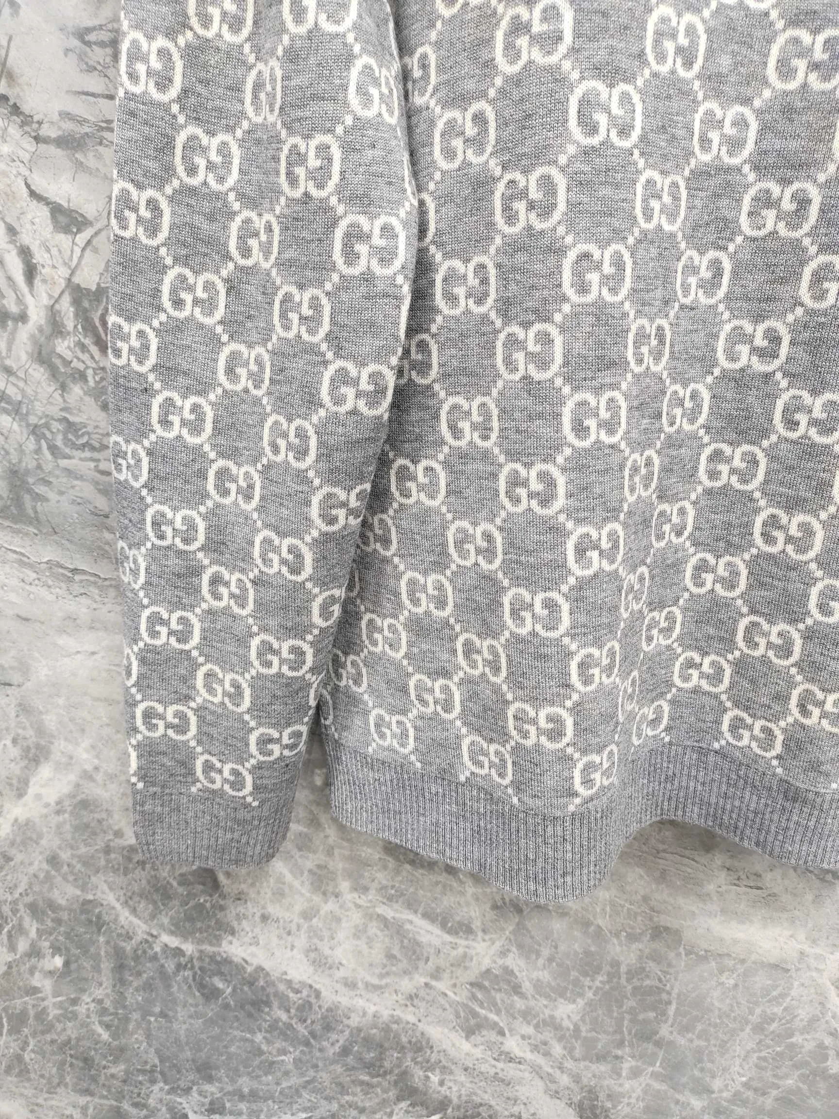 Джемперы И Свитеры Женские Gucci 18743577