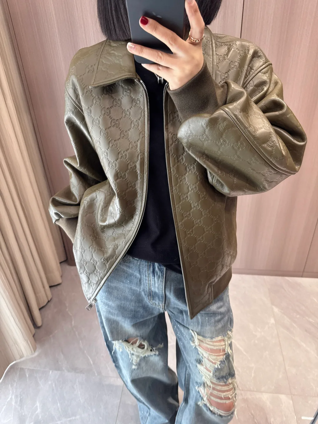 Кожаные Куртки И Дублёнки Женские Gucci 12786