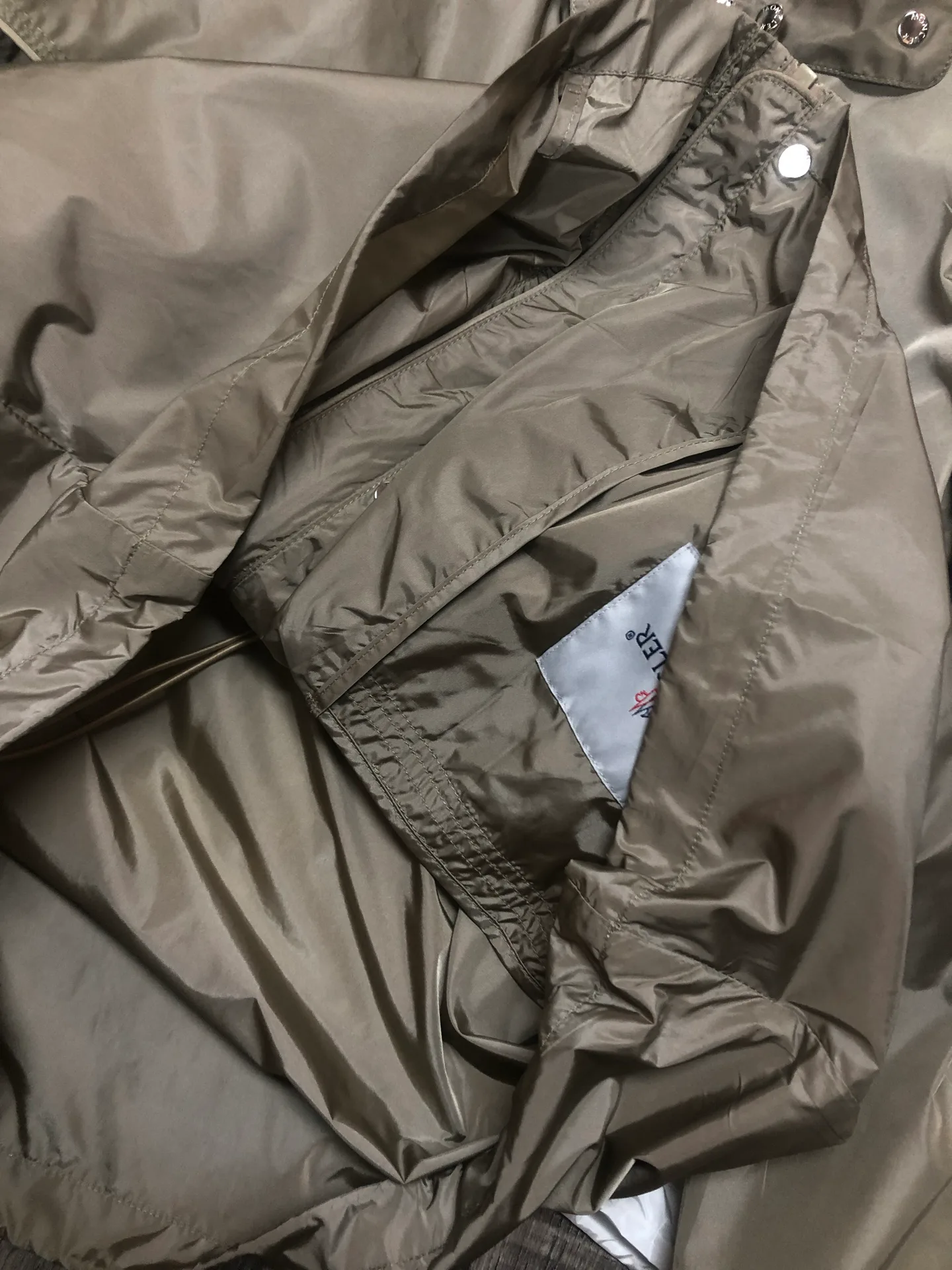 Куртки И Пуховики Женские Moncler 11564109
