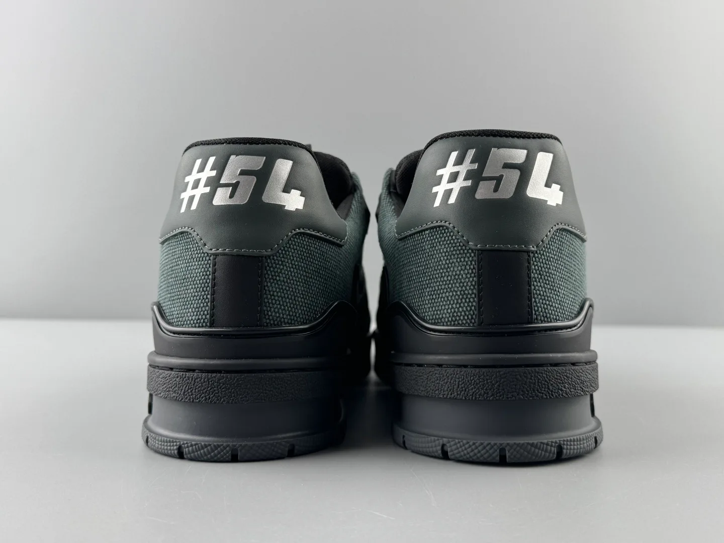 Кроссовки Мужские Louis Vuitton 1851319