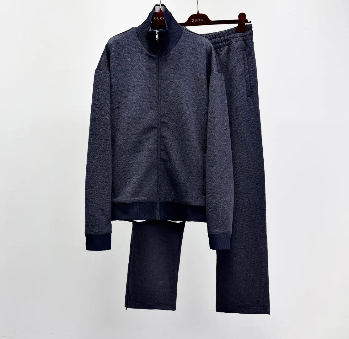 Куртки И Пуховики Мужские Gucci 1328574