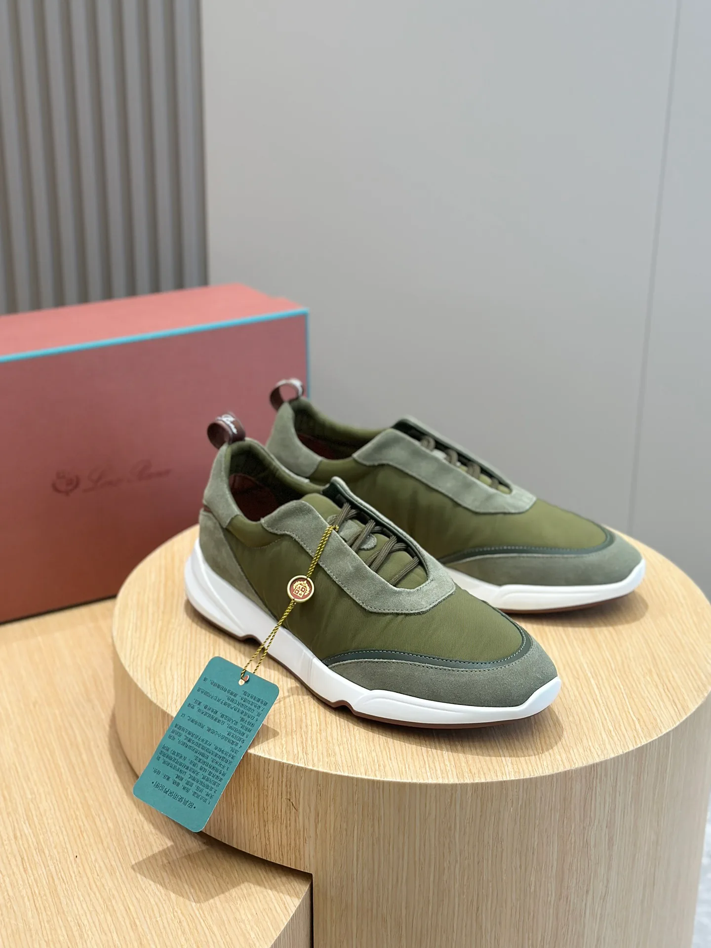 Кроссовки Мужские Loro Piana 2662