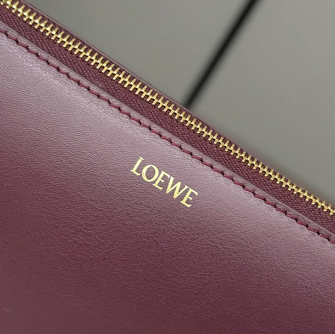 Клатчи Женские Loewe 18116461