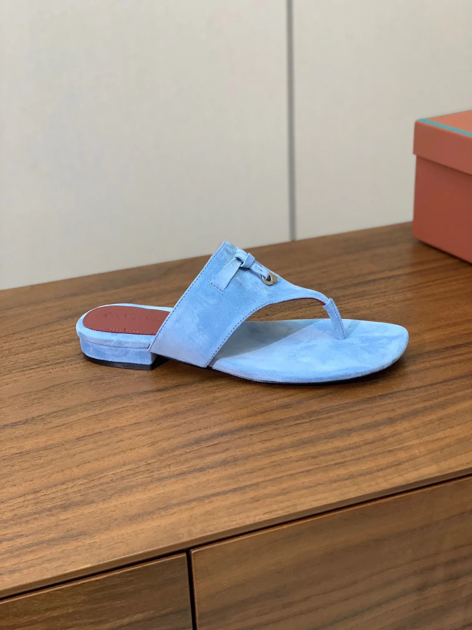 Шлепанцы Женские Loro Piana 11696472