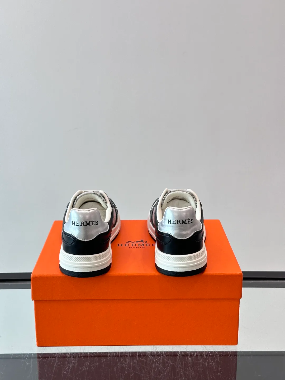Кроссовки Мужские Hermes 18500637