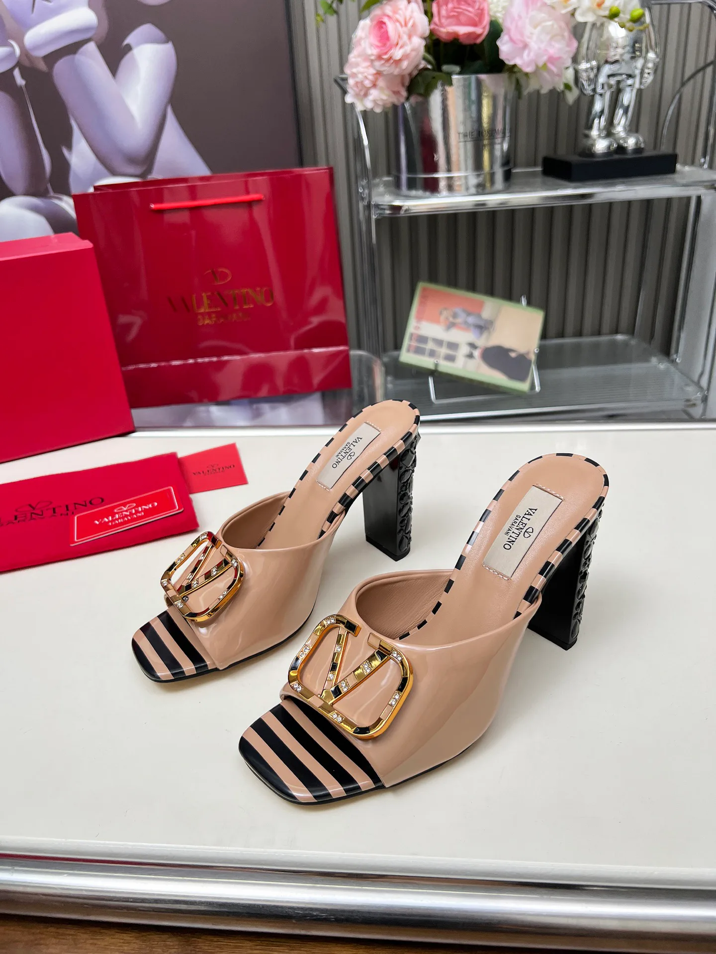 Босоножки Женские Valentino 482135