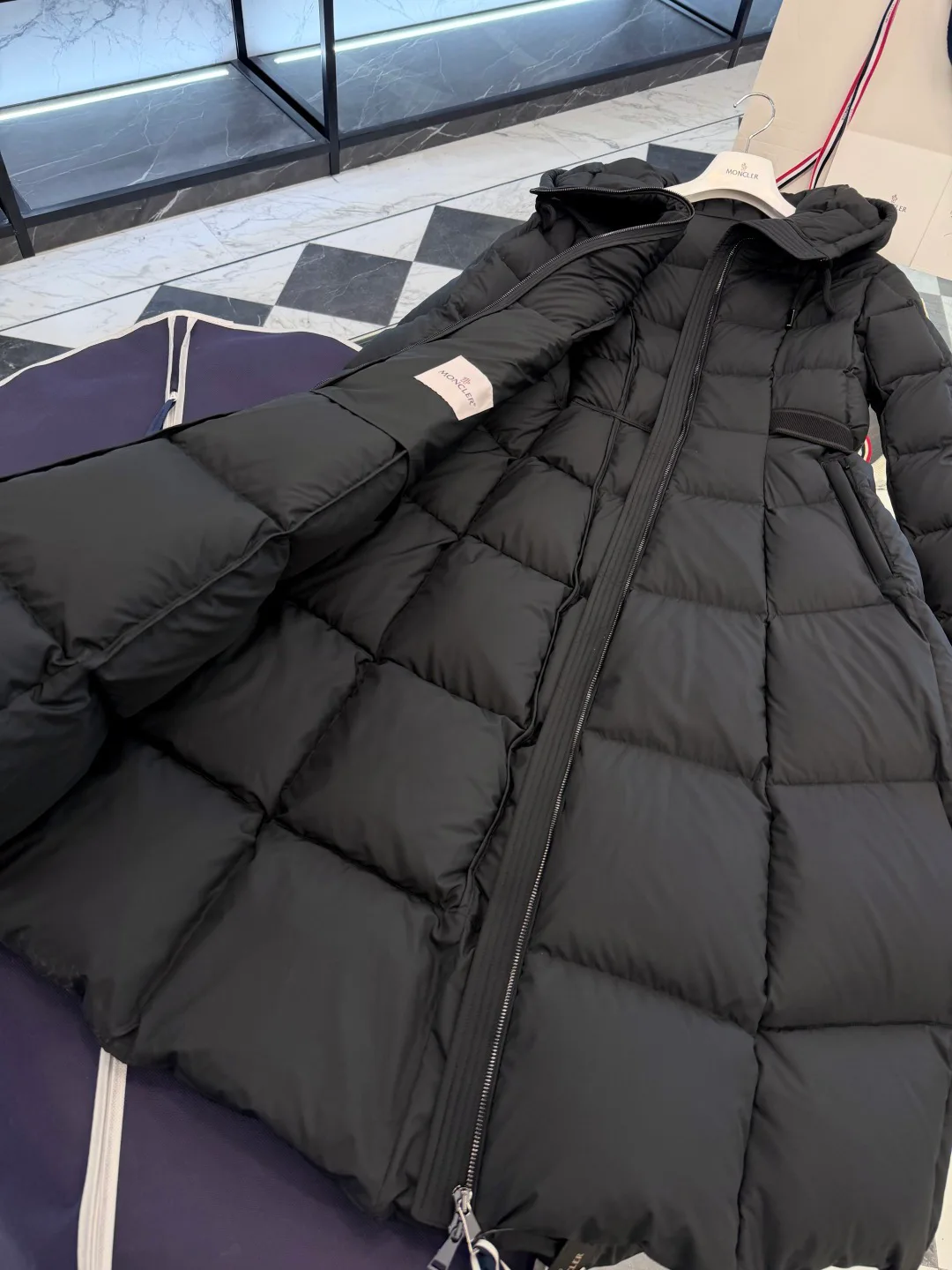 Куртки И Пуховики Женские Moncler 19080355