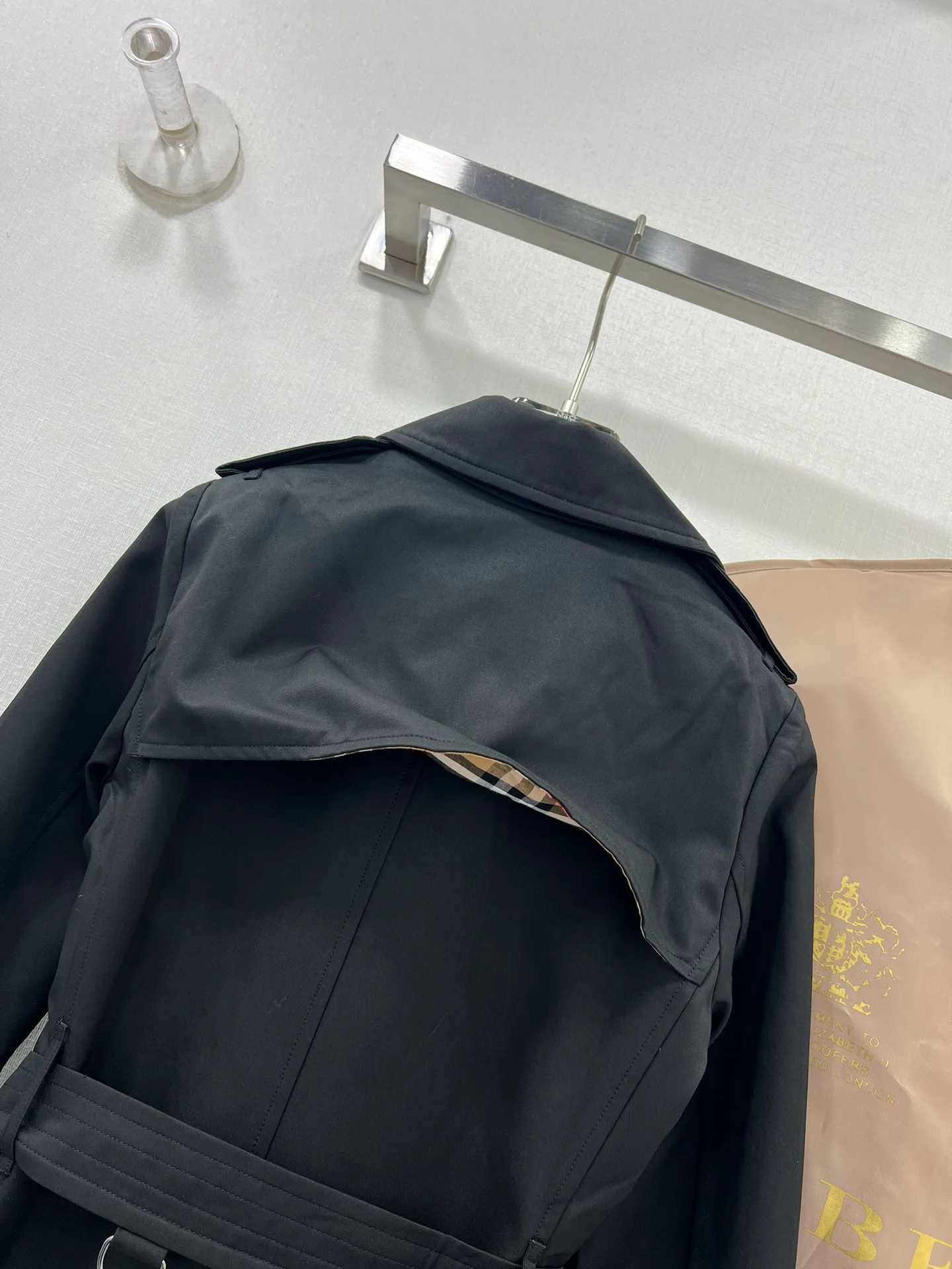 Тренчи Женские Burberry 19078434