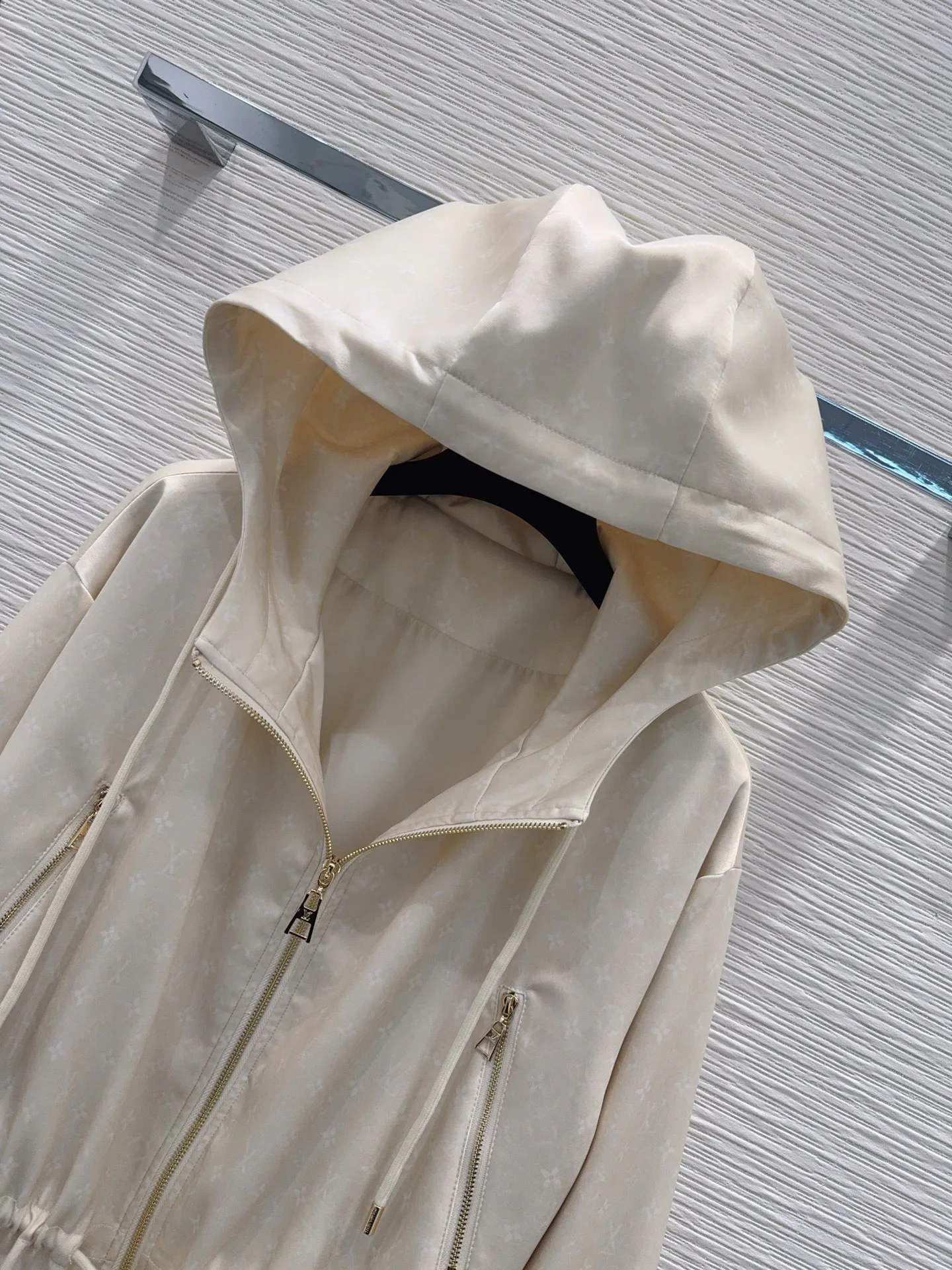 Куртки И Пуховики Женские Loro Piana 11444056