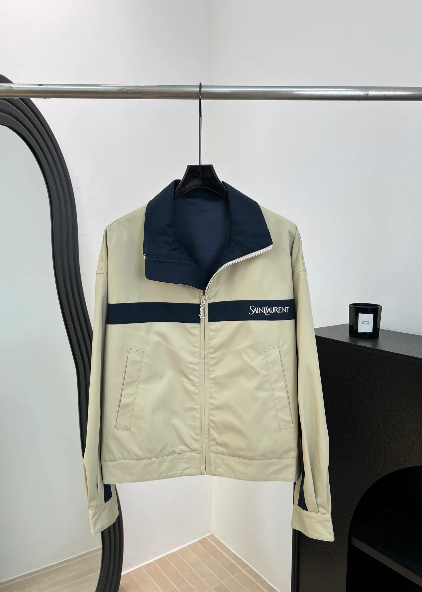 Куртки И Пуховики Женские Saint Laurent 18149651