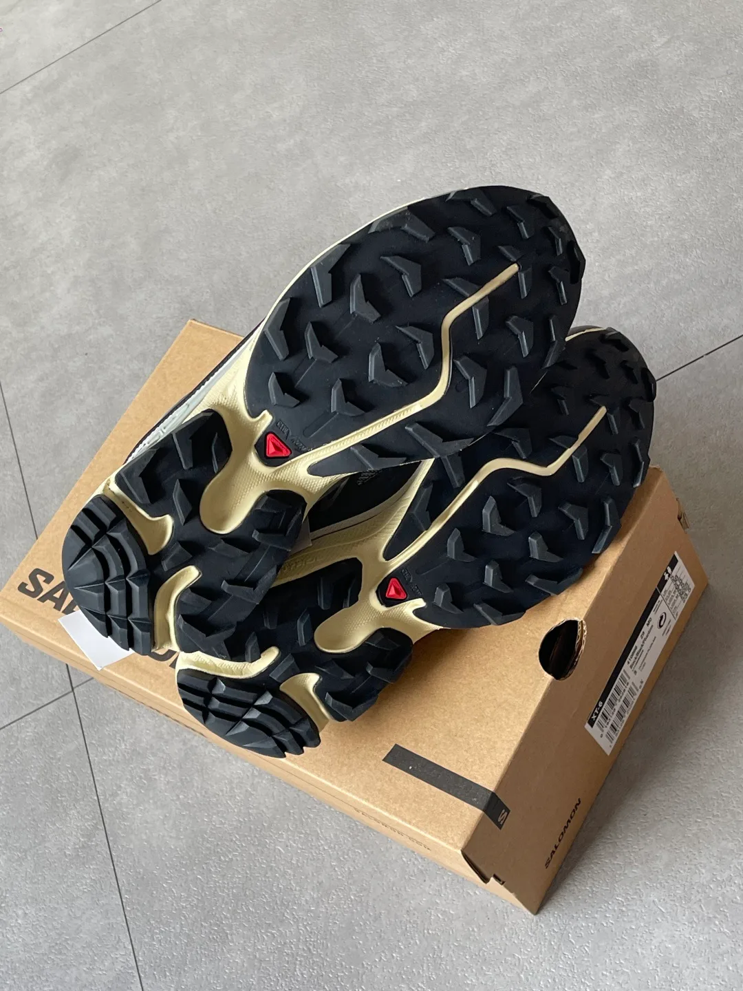 Кроссовки Женские Salomon 18493460