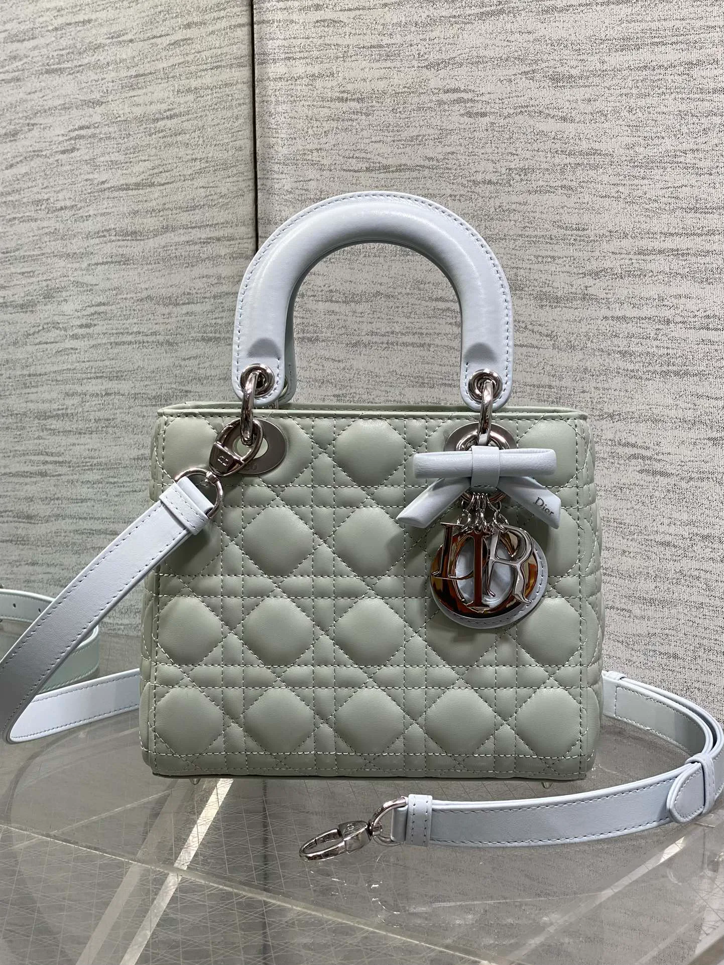 Классические Сумки Женские Christian Dior 12242810