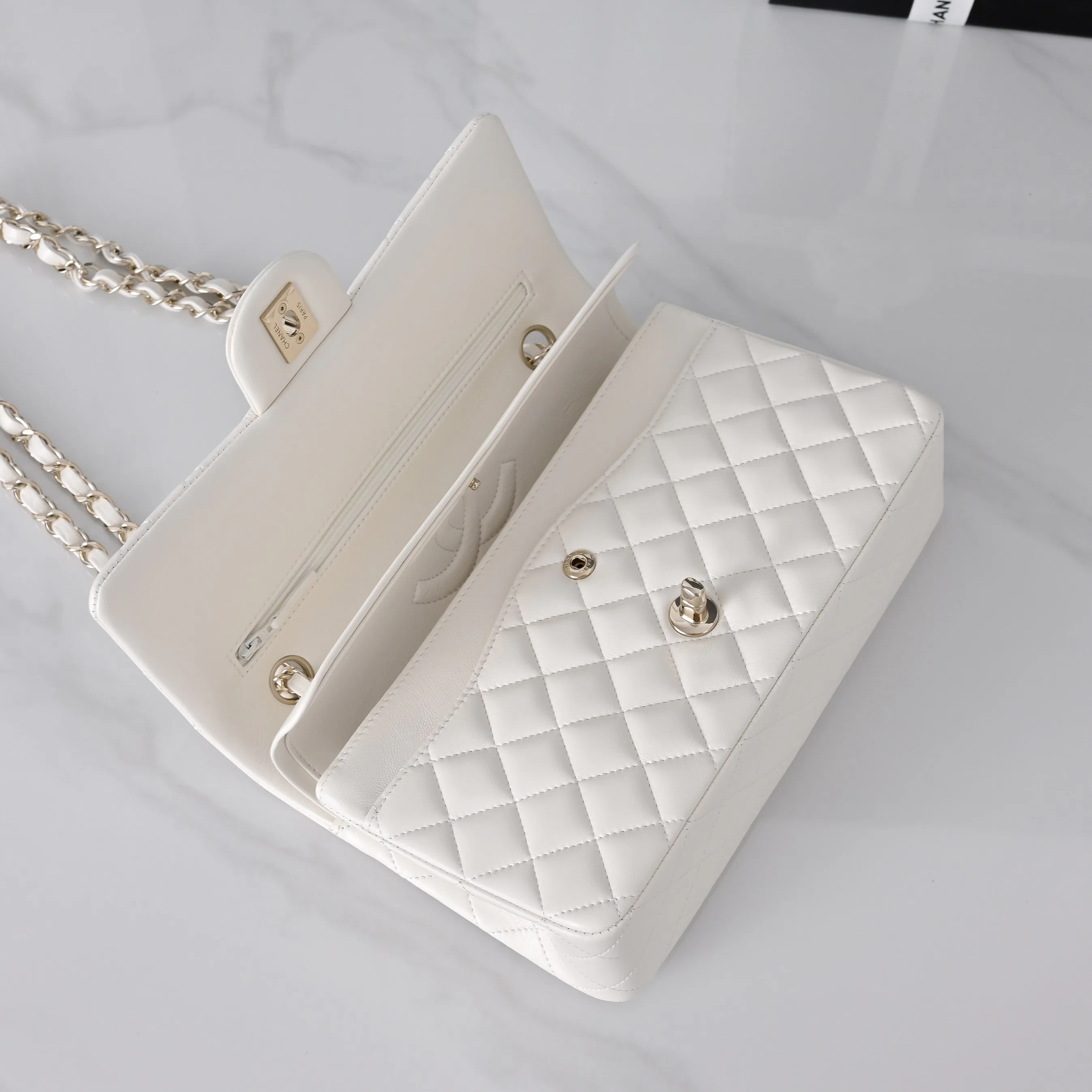 Классические Сумки Женские Chanel 18148081