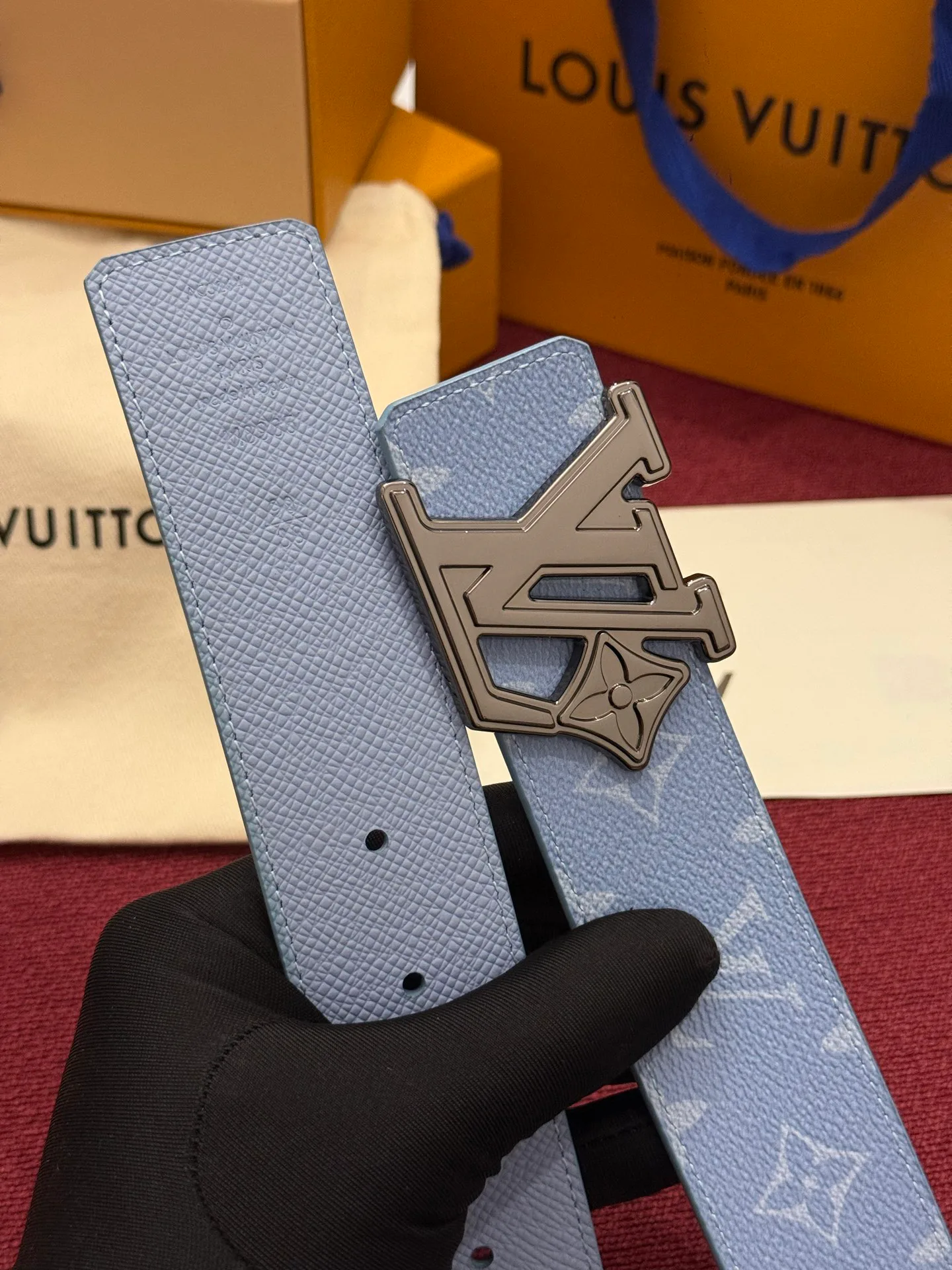 Ремни Louis Vuitton 18262494