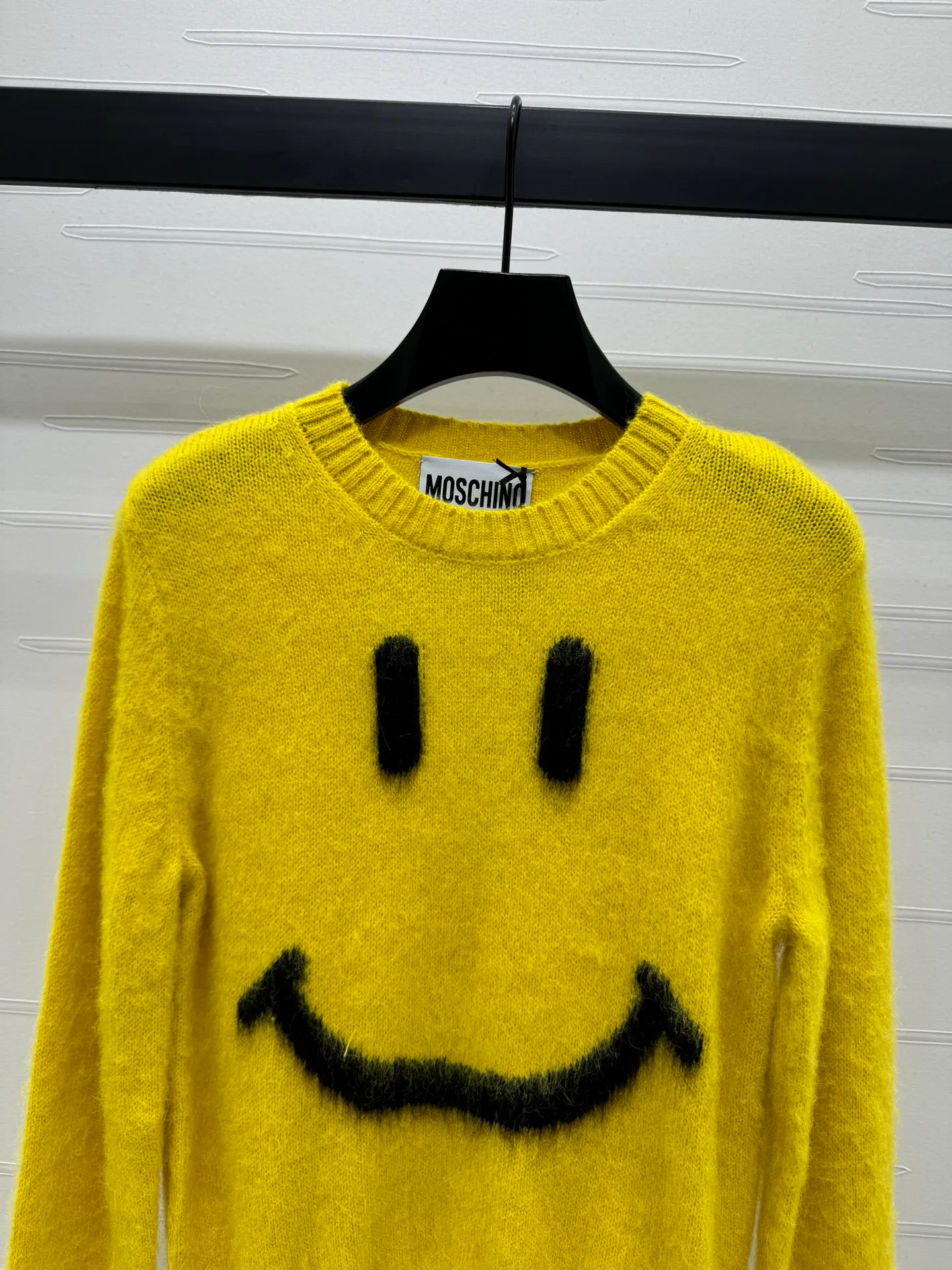 Джемперы И Свитеры Женские Moschino 18686442