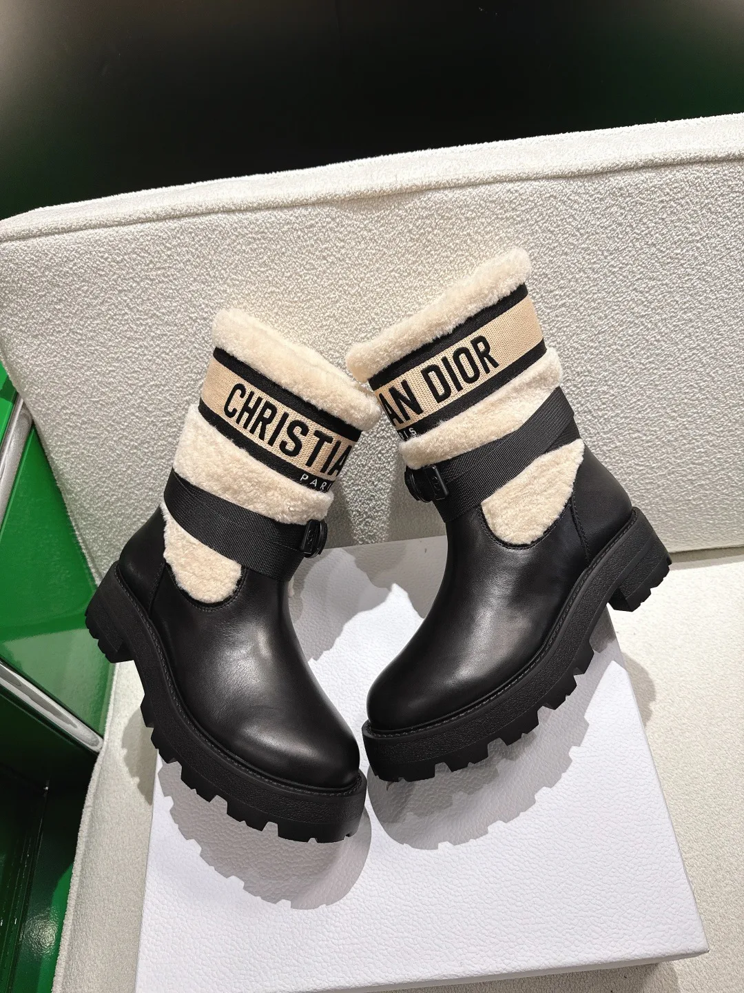 Ботинки Женские Christian Dior 18011083